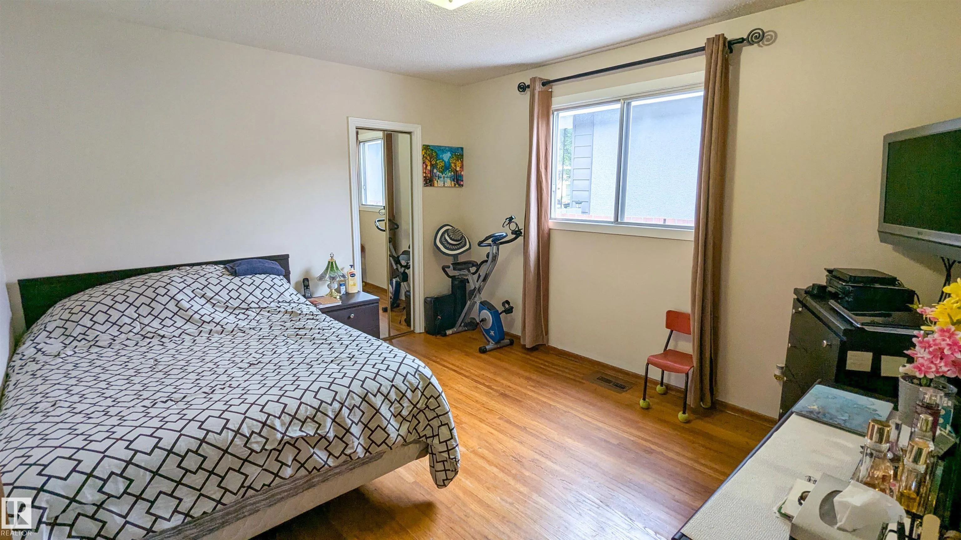 12129 80 Street
