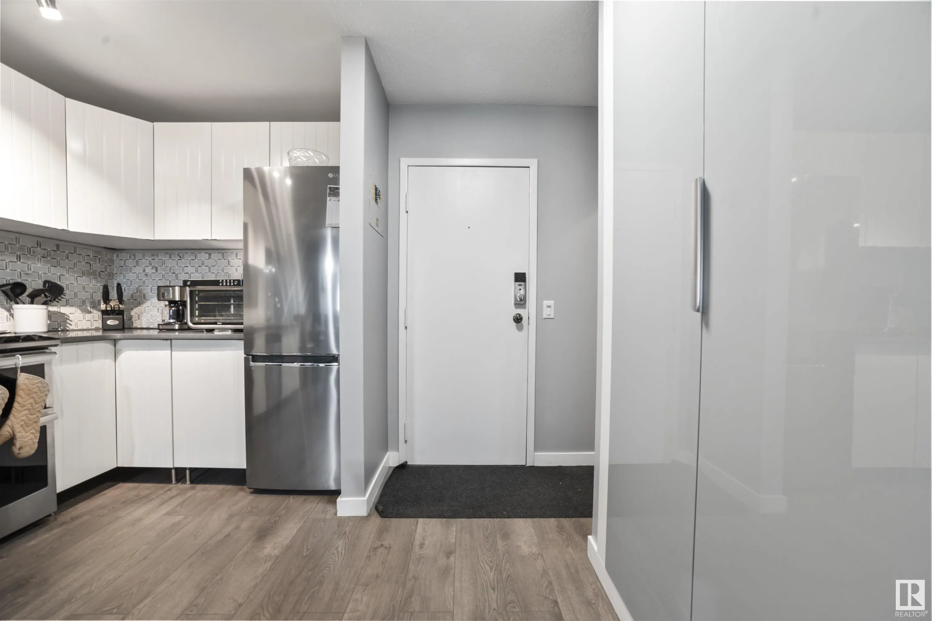 14908 26 Street