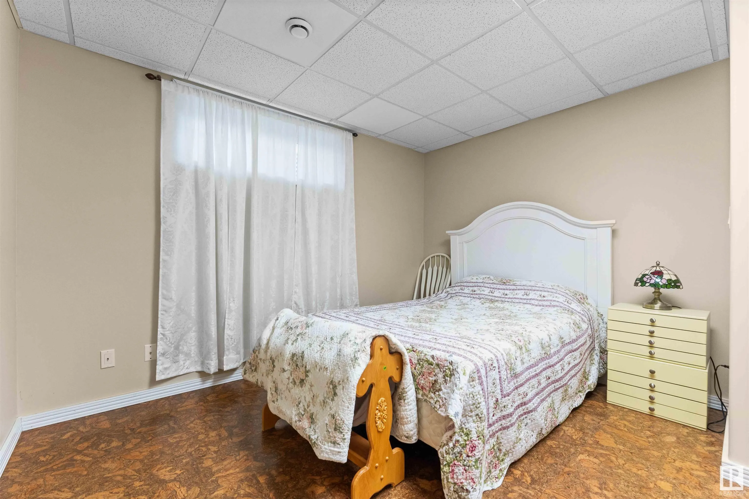 5 LAKEWOOD Cove