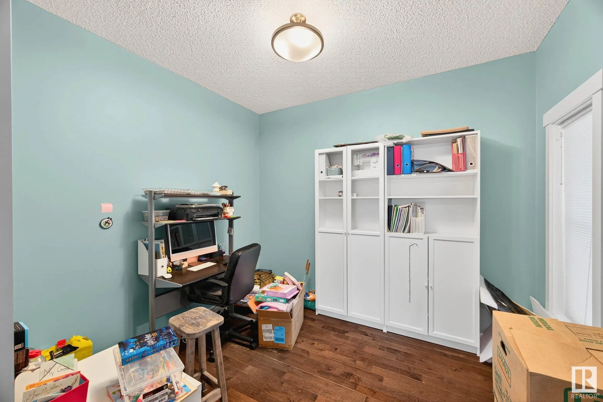 237 SHEPPARD Circle