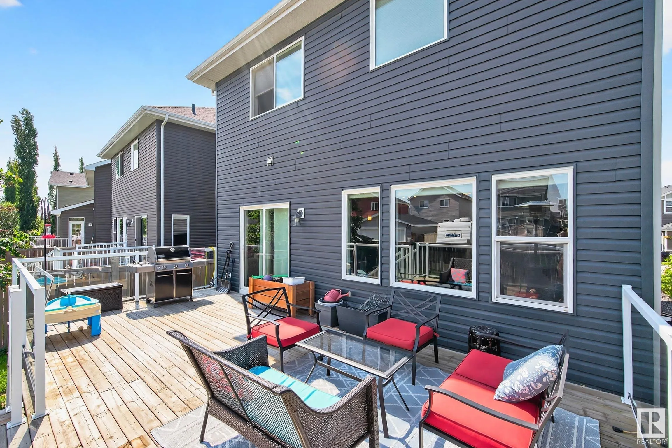 237 SHEPPARD Circle