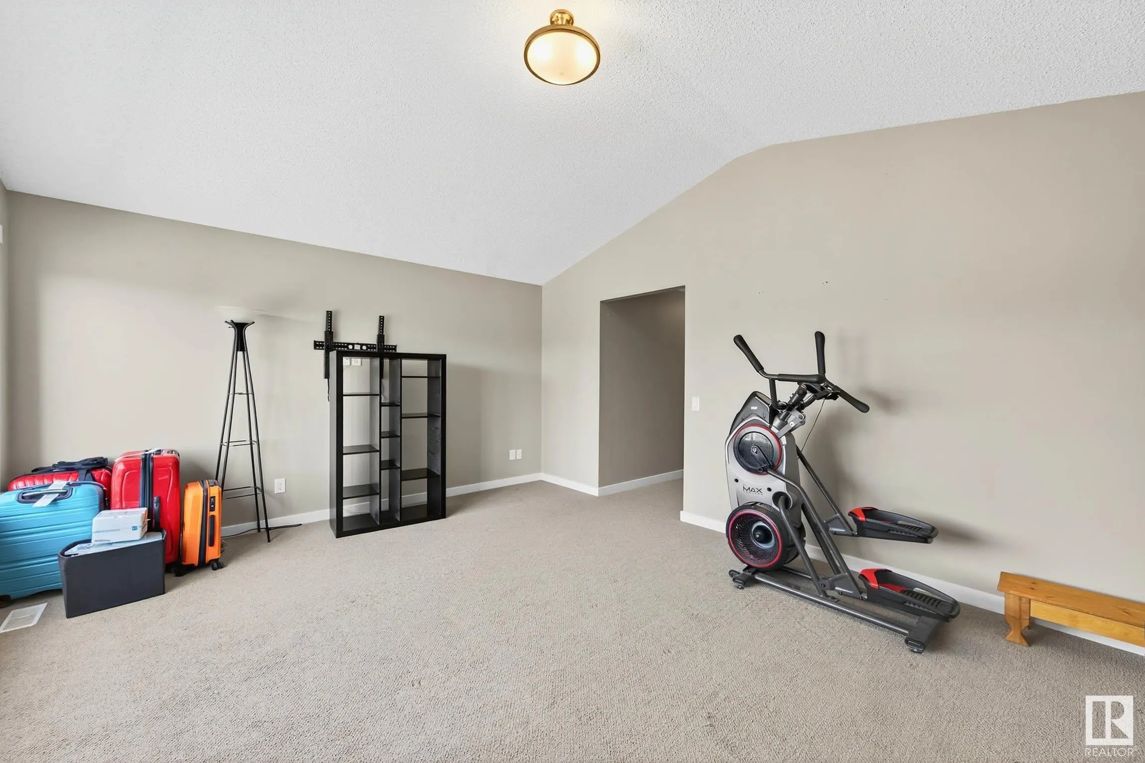 237 SHEPPARD Circle