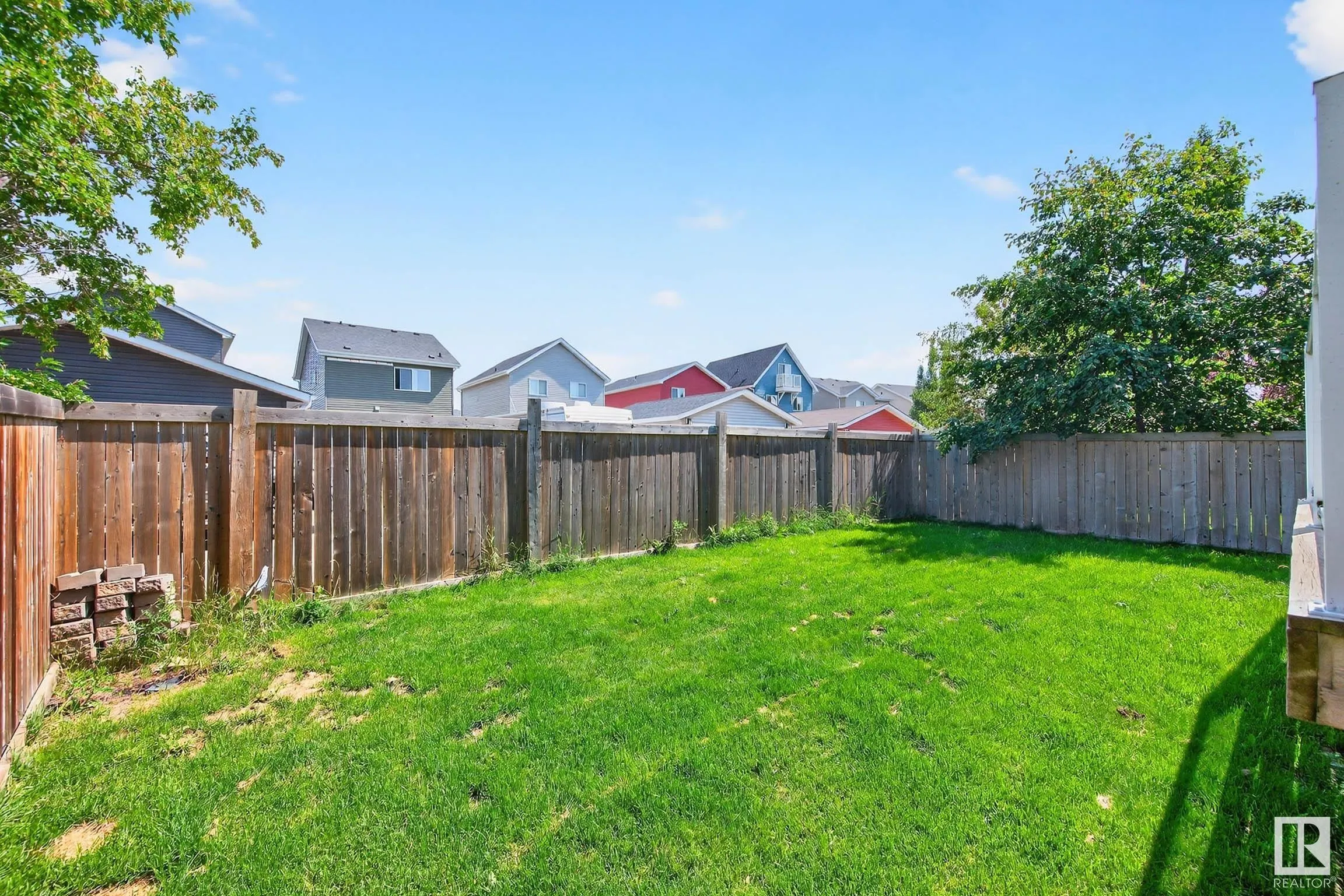 237 SHEPPARD Circle