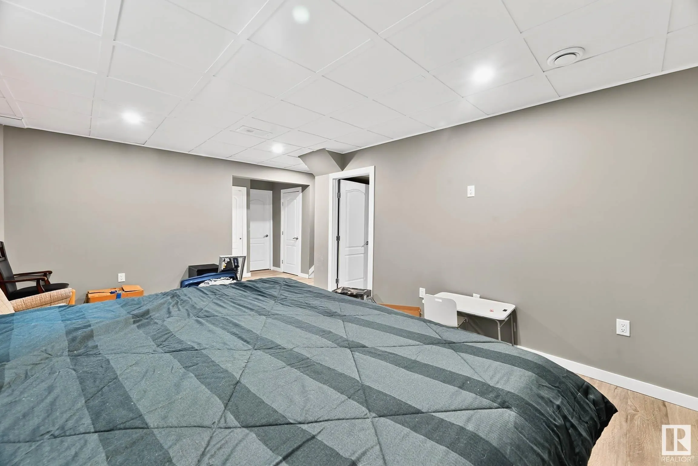 237 SHEPPARD Circle