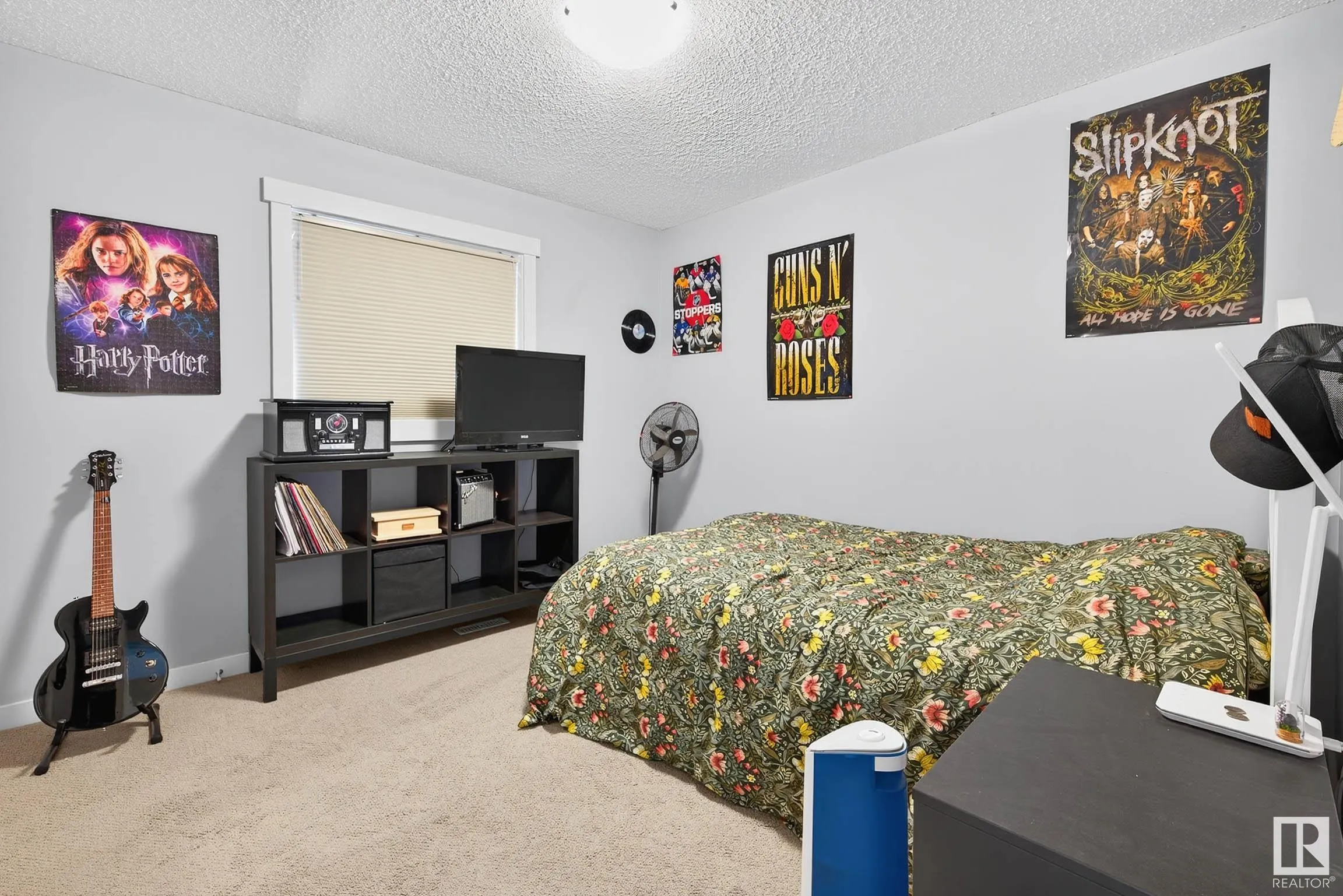 237 SHEPPARD Circle