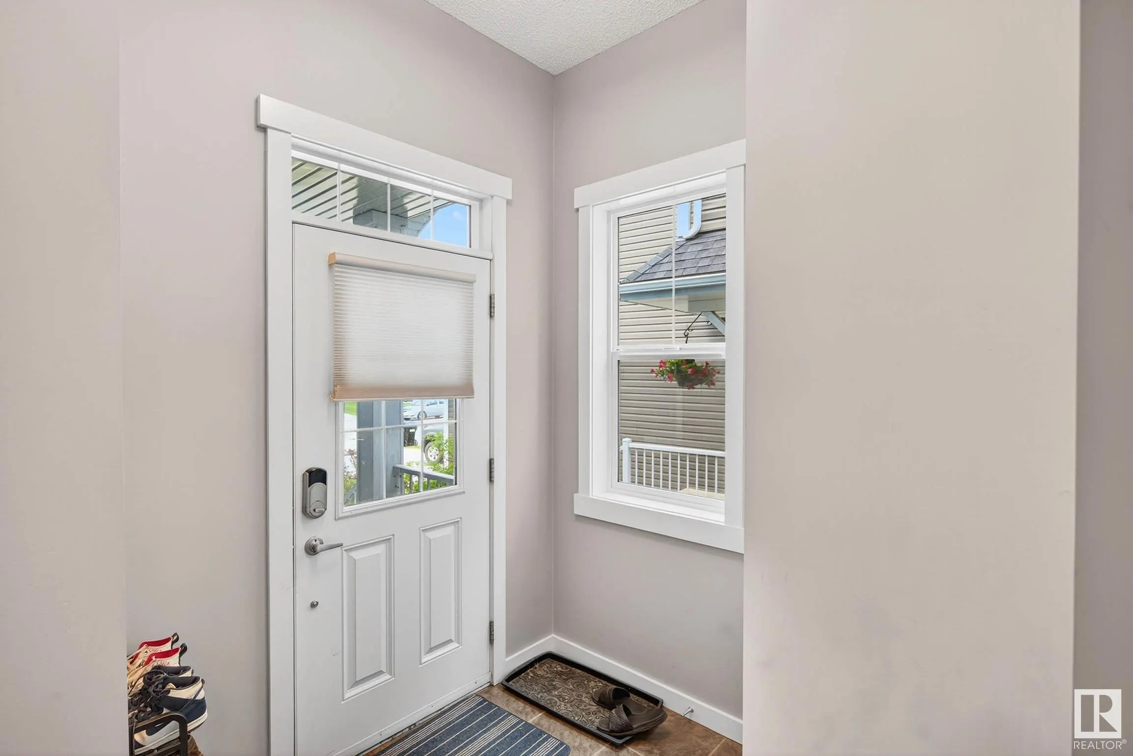 237 SHEPPARD Circle
