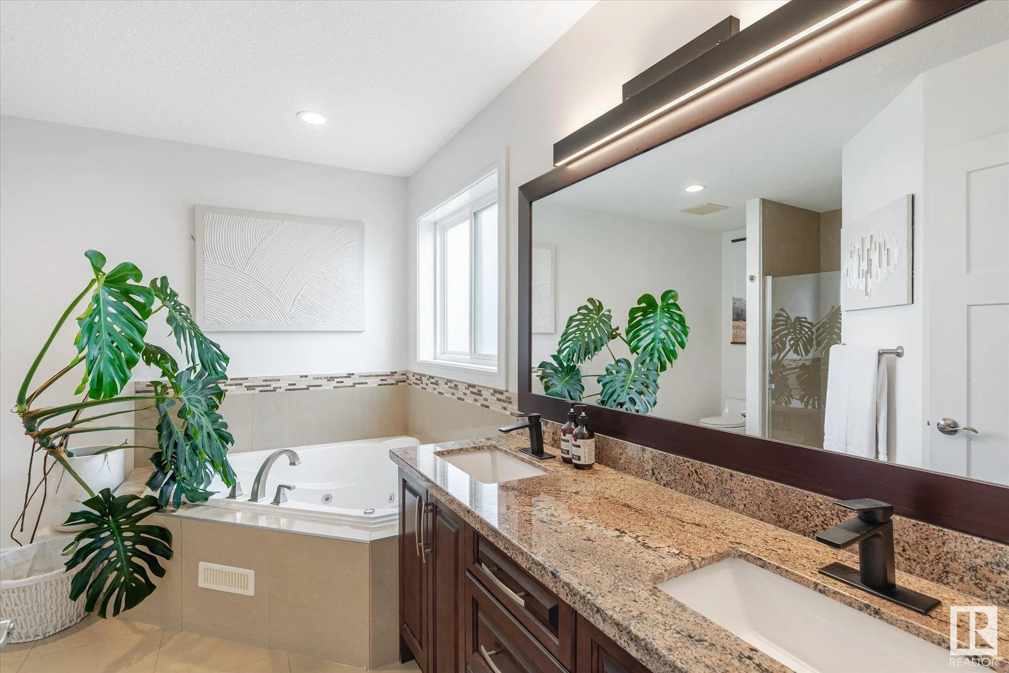 312 AVENA Link