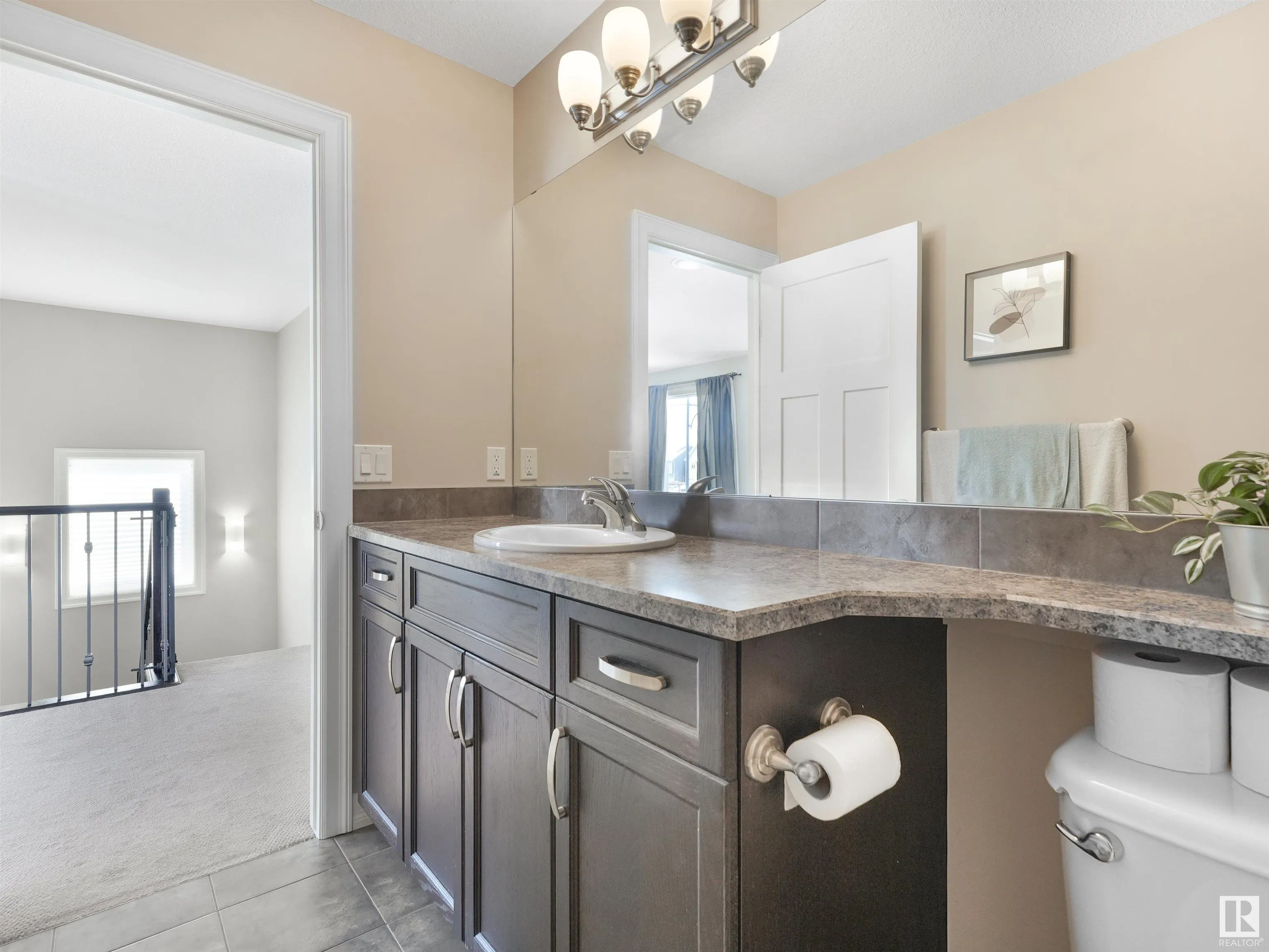 262 SHEPPARD Circle