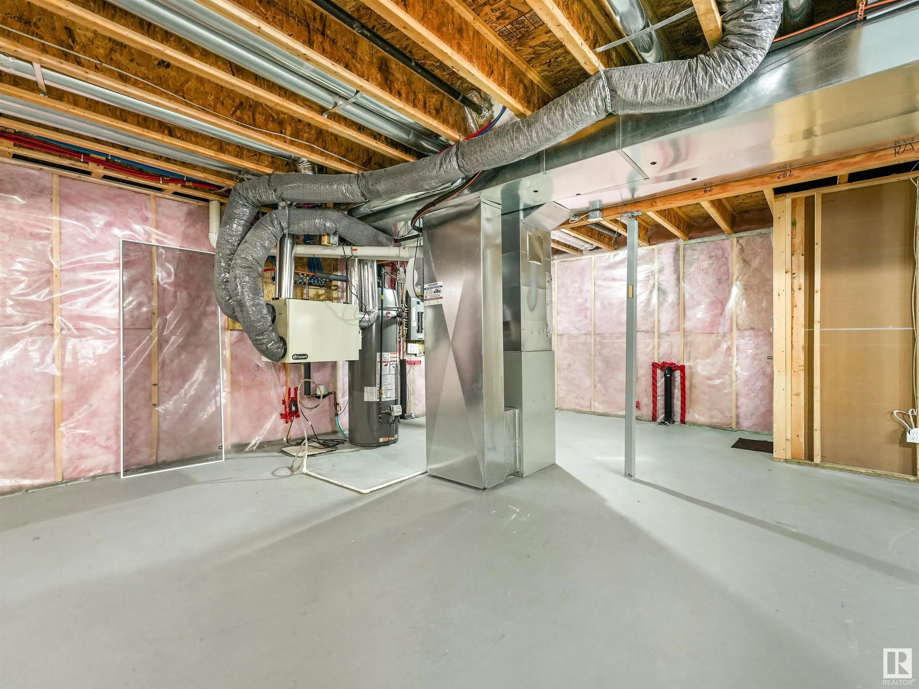 262 SHEPPARD Circle