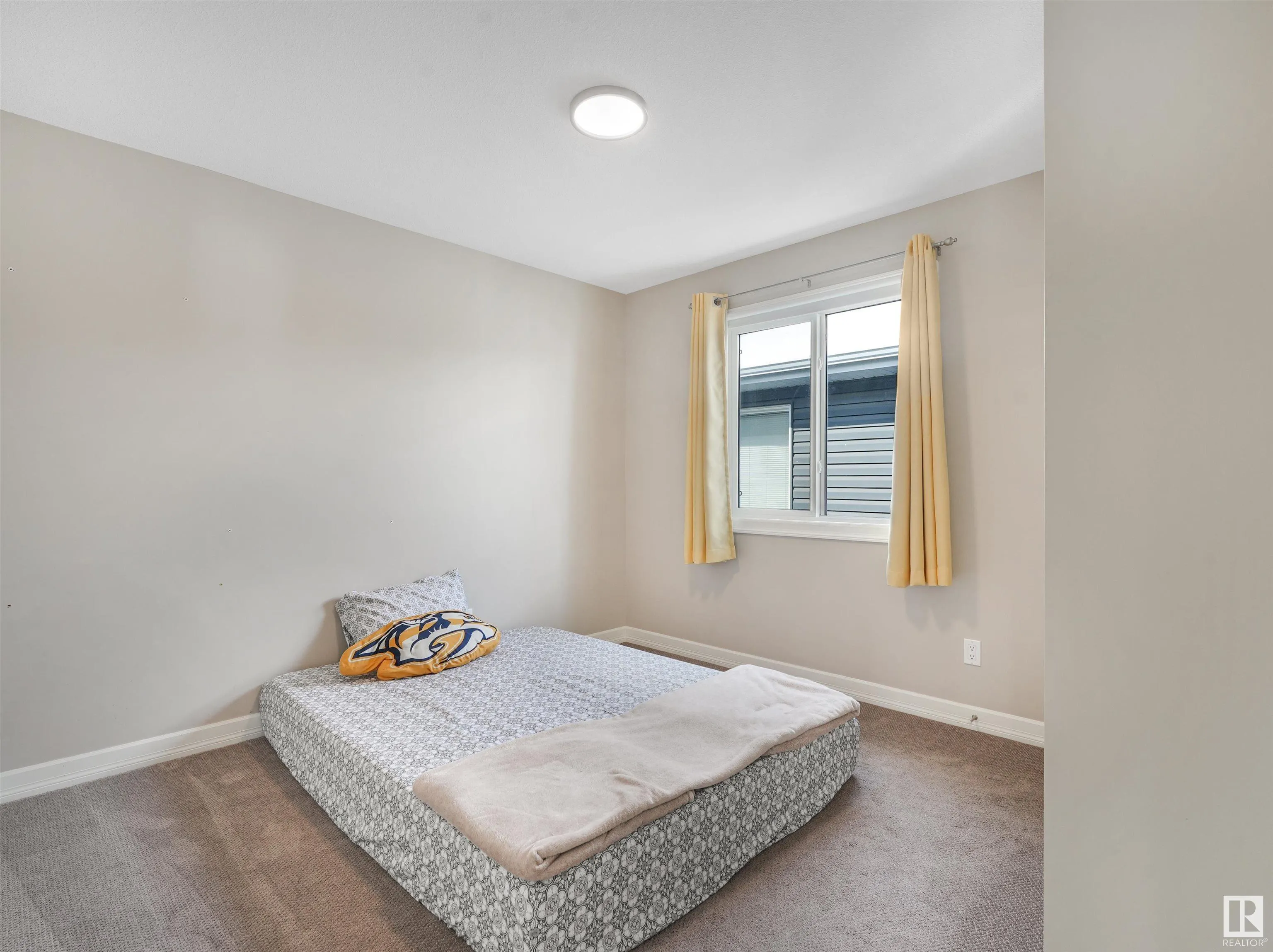 262 SHEPPARD Circle
