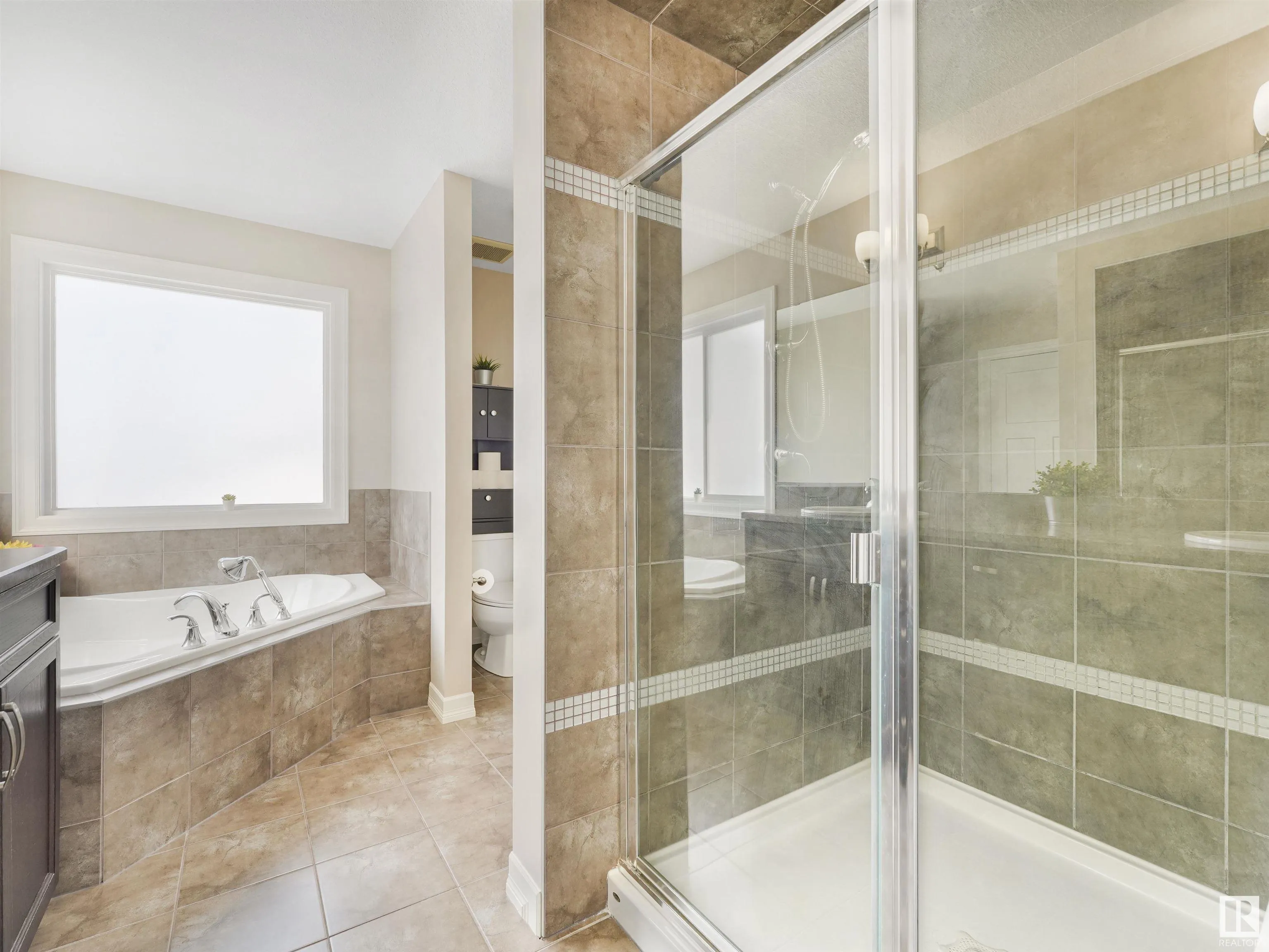 262 SHEPPARD Circle