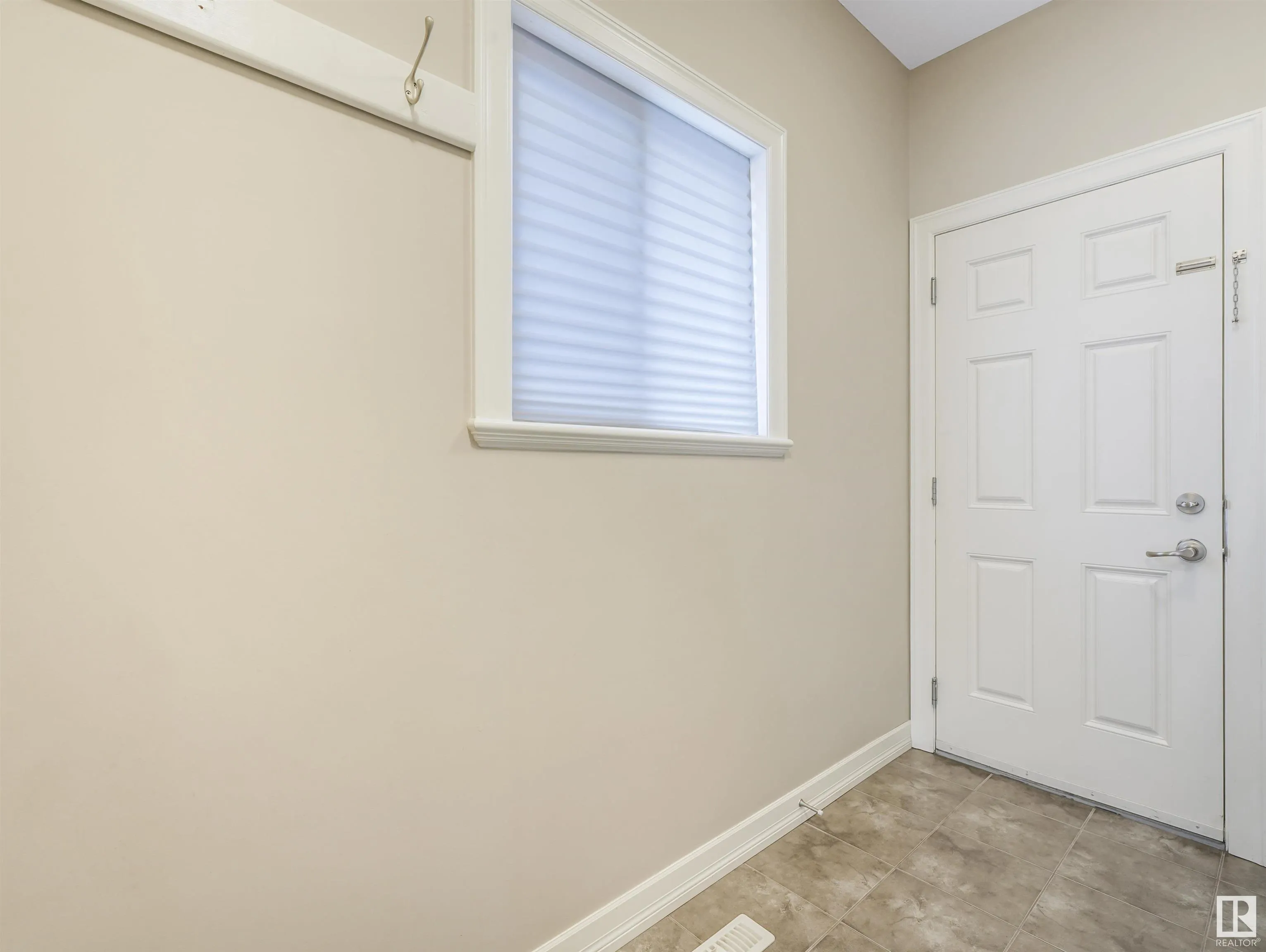 262 SHEPPARD Circle