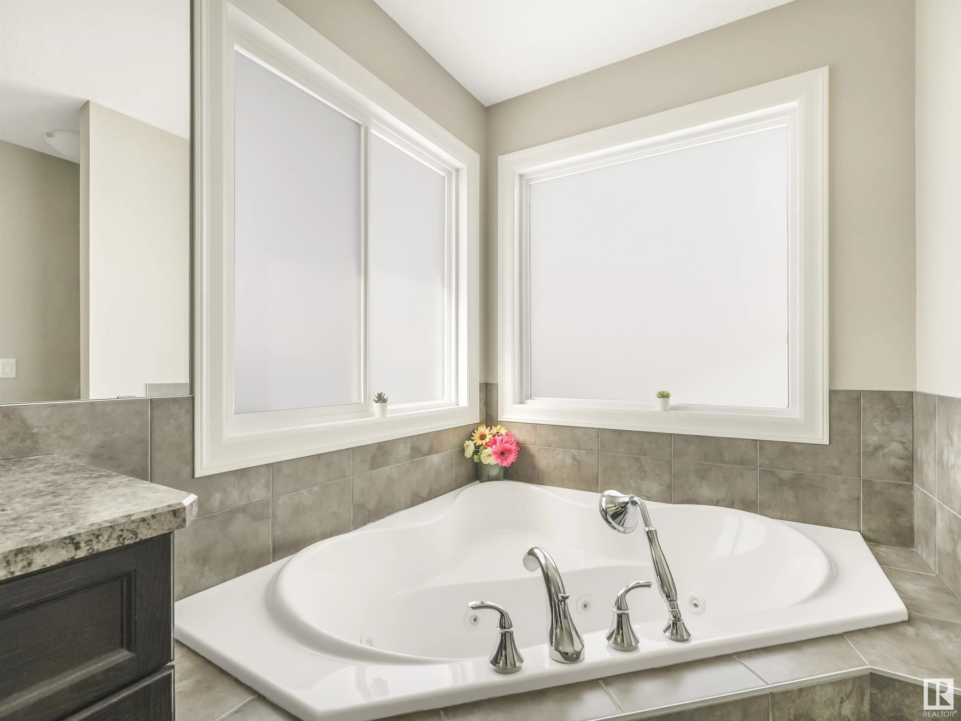 262 SHEPPARD Circle
