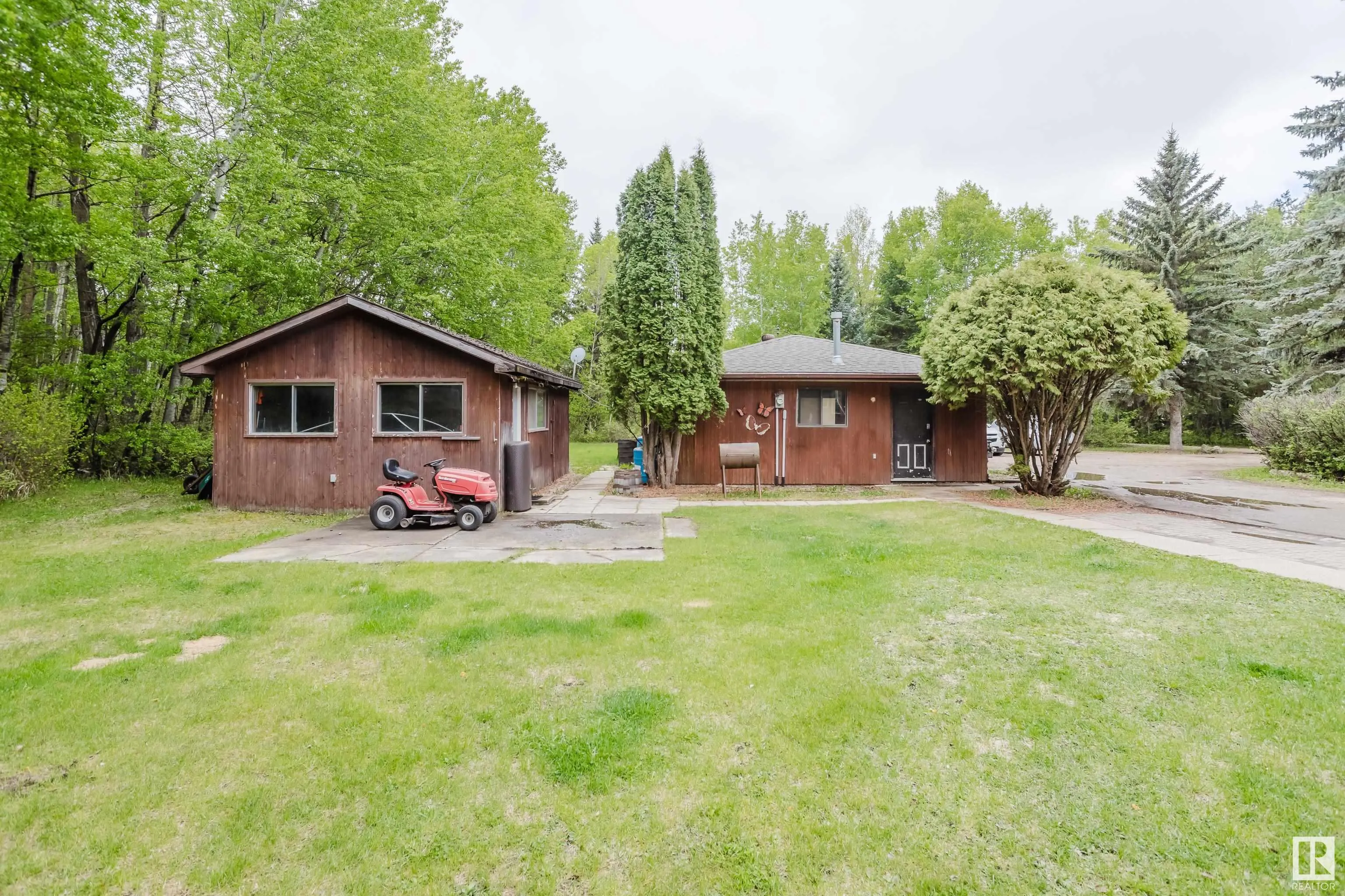 52215 RGE ROAD 270
