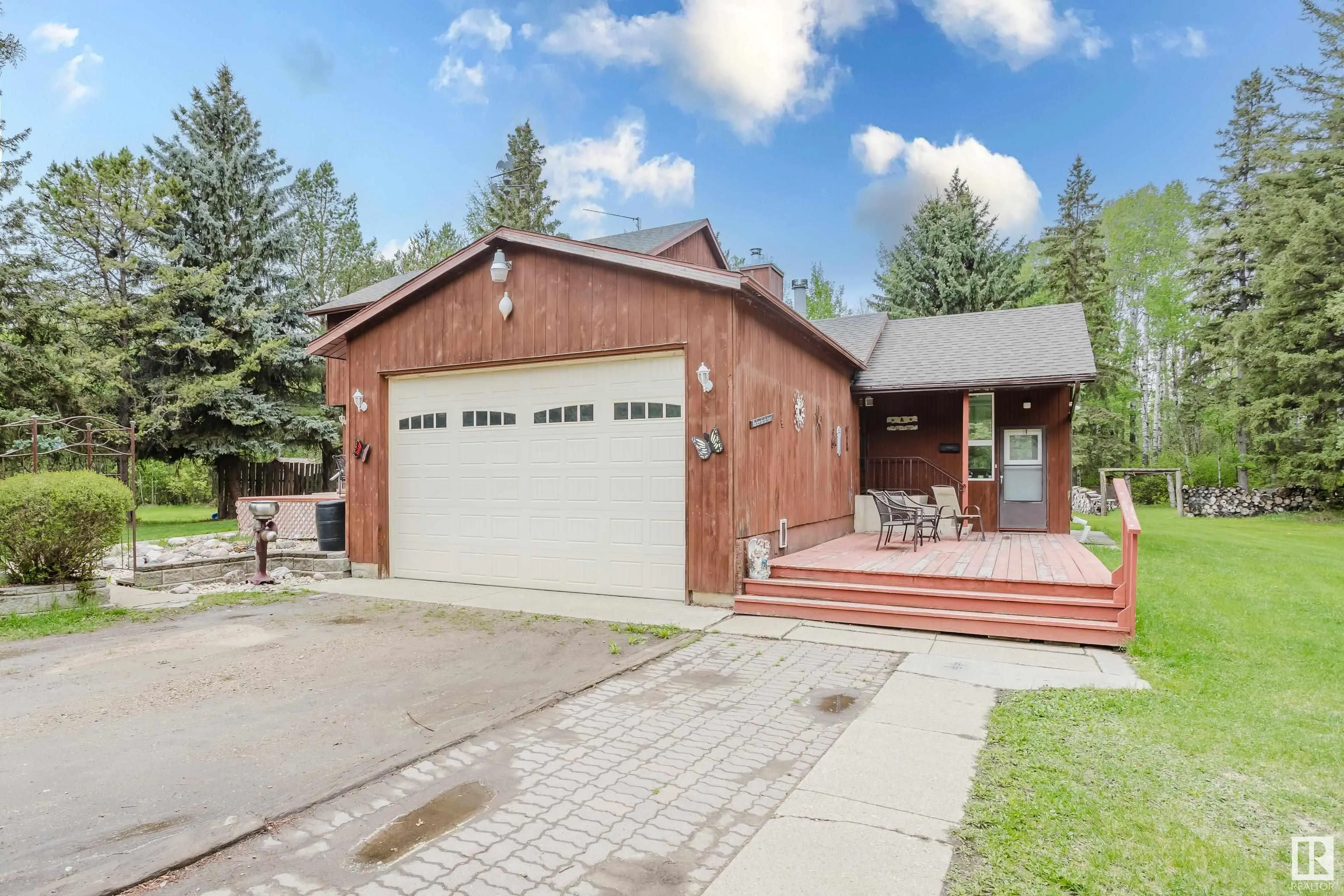 52215 RGE ROAD 270