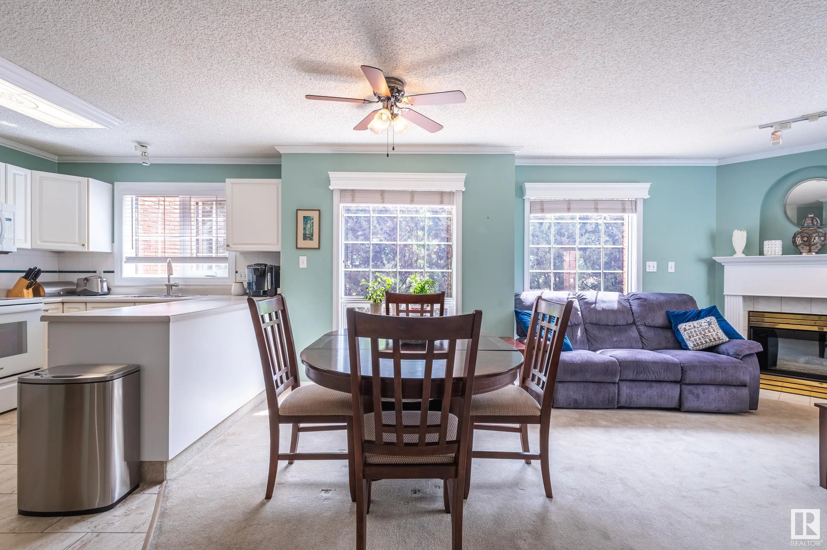 37 SIR WINSTON CHURCHILL Avenue