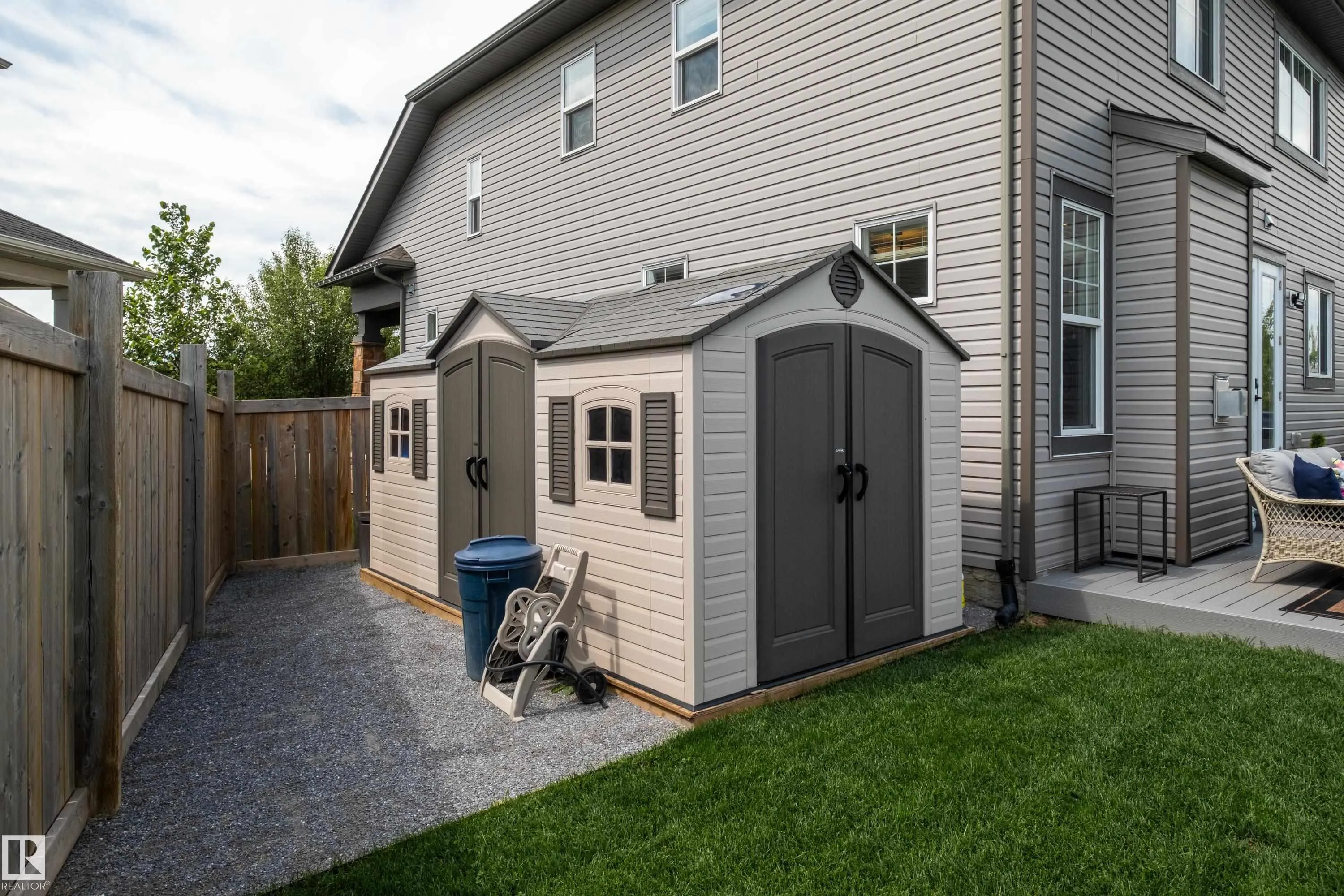 110 Rideau Place