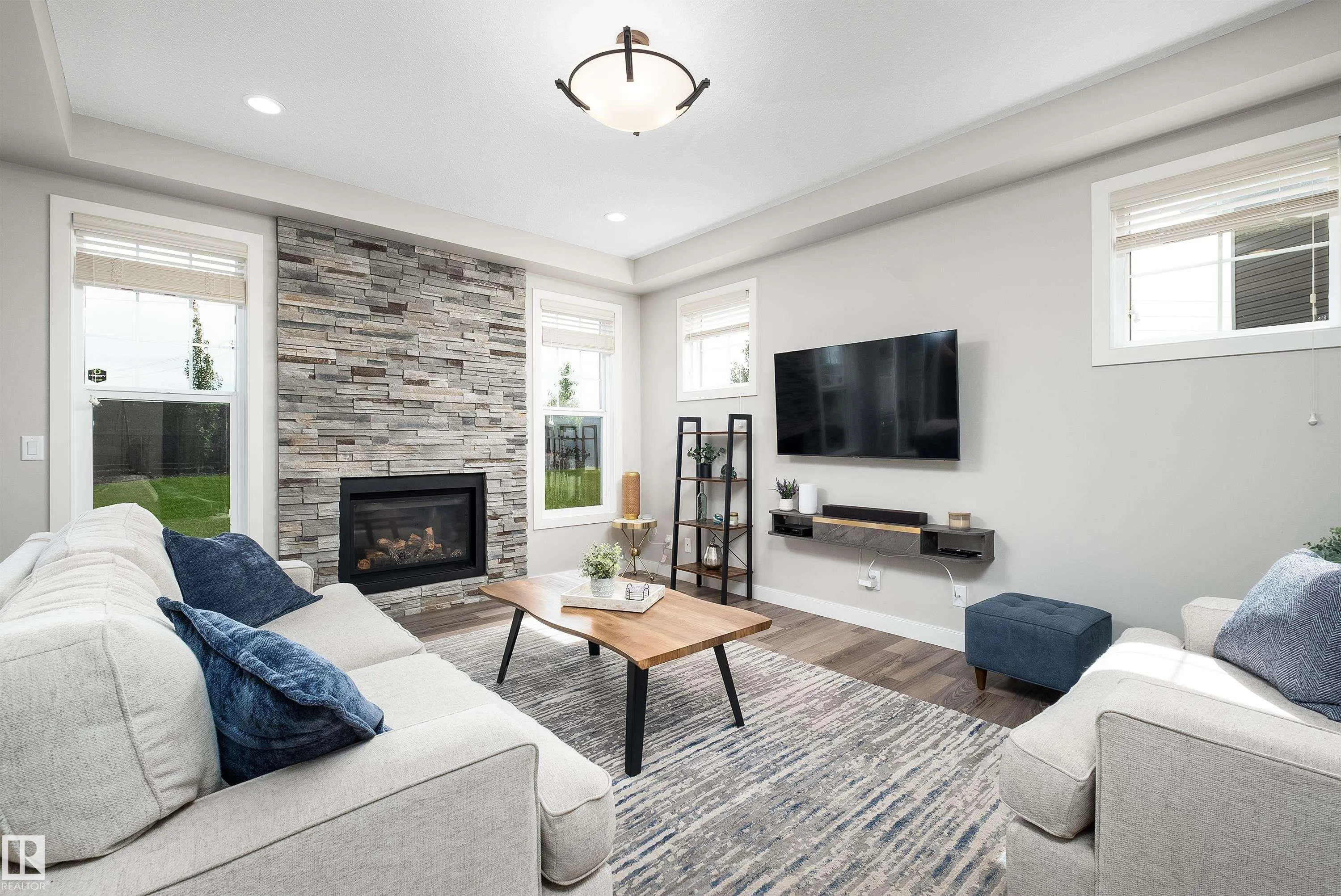 110 Rideau Place