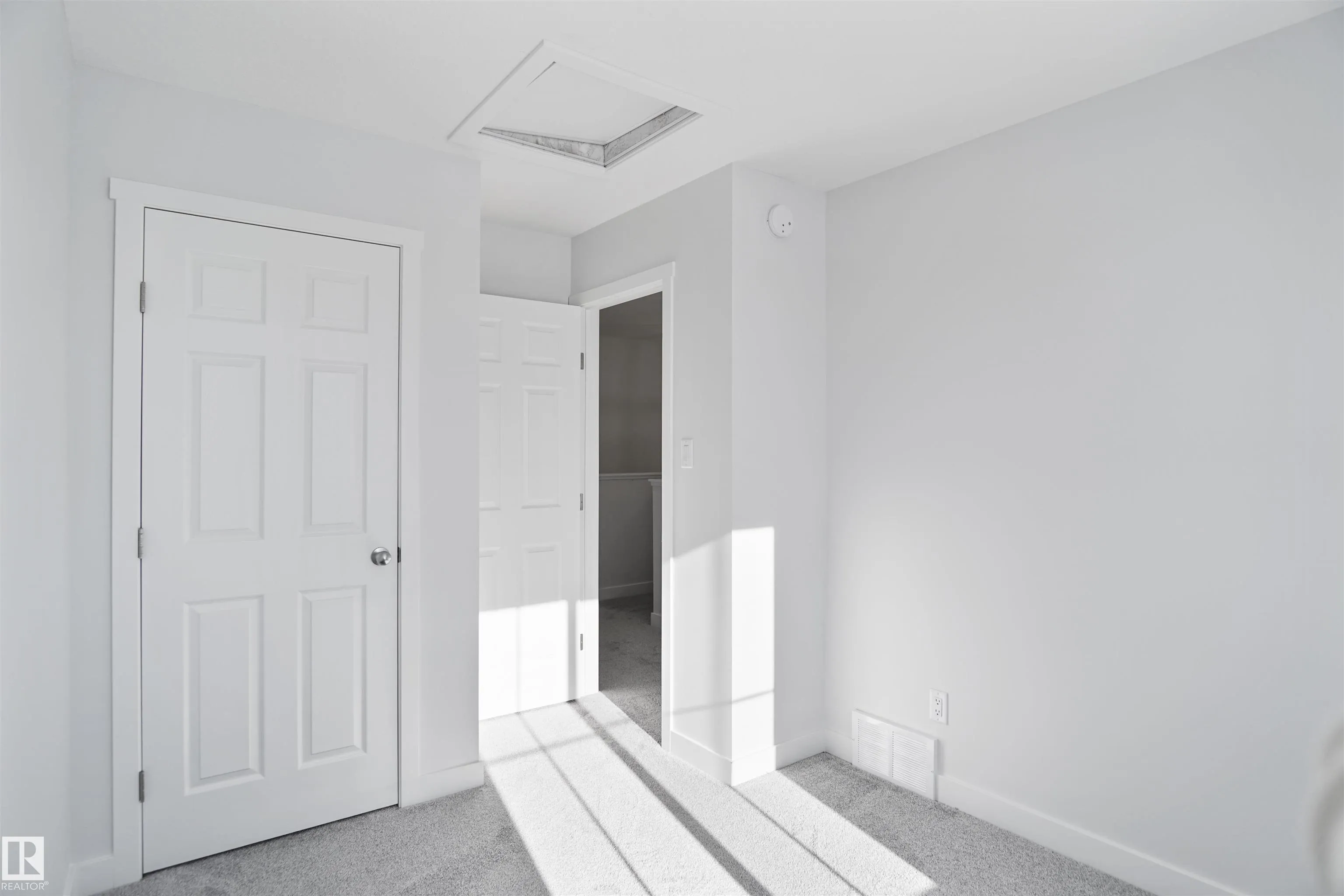 204 Savoy Crescent