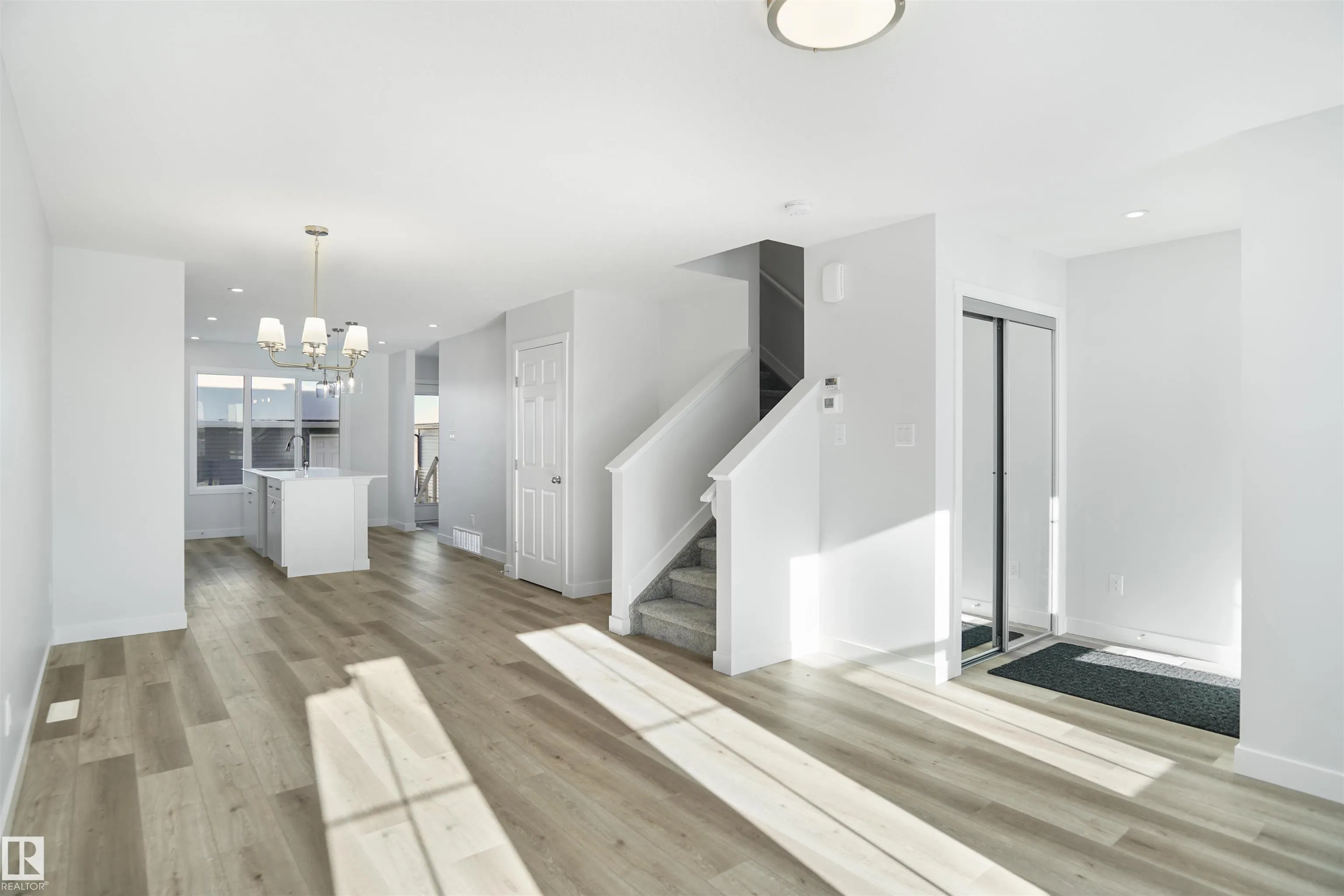 204 Savoy Crescent