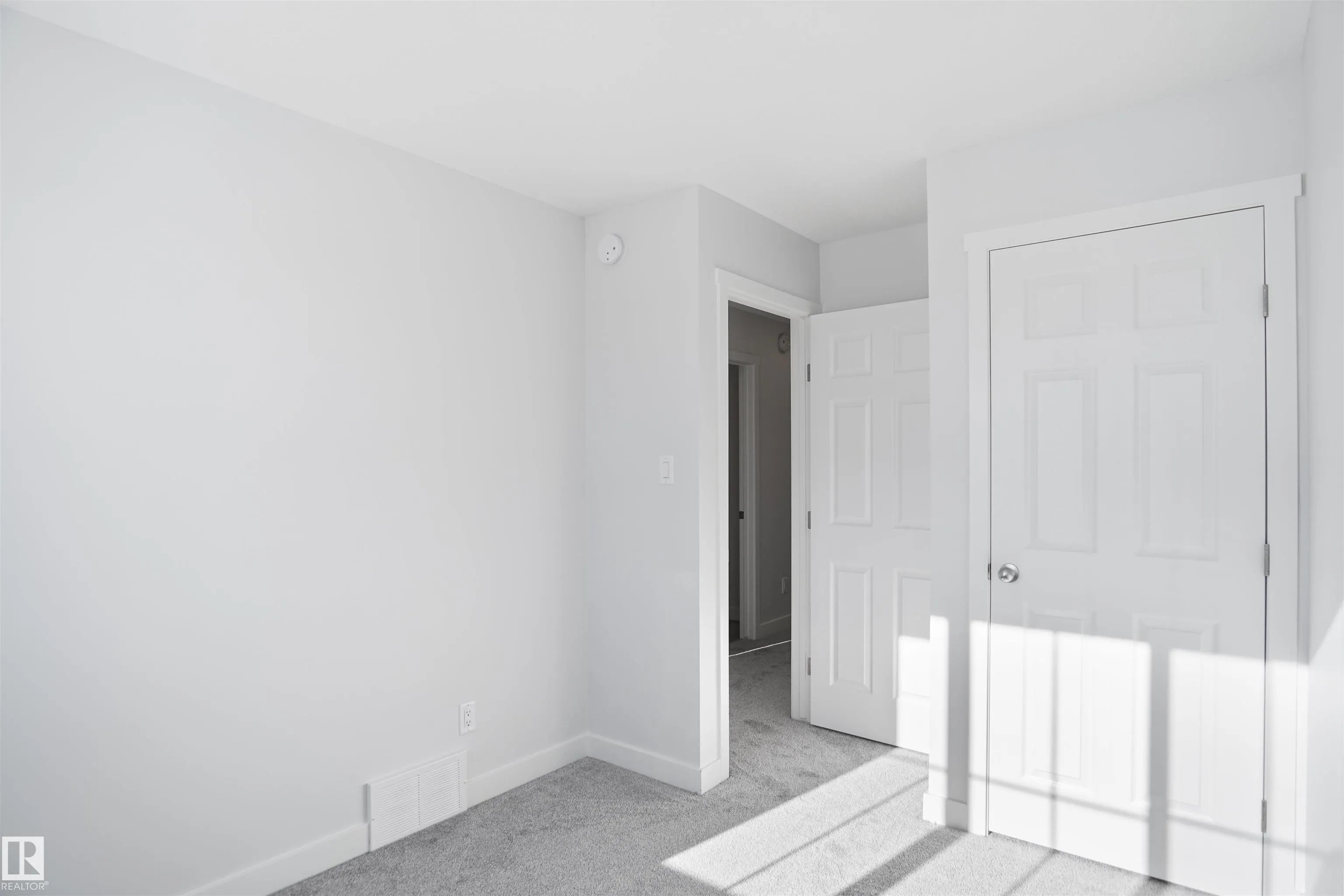 204 Savoy Crescent