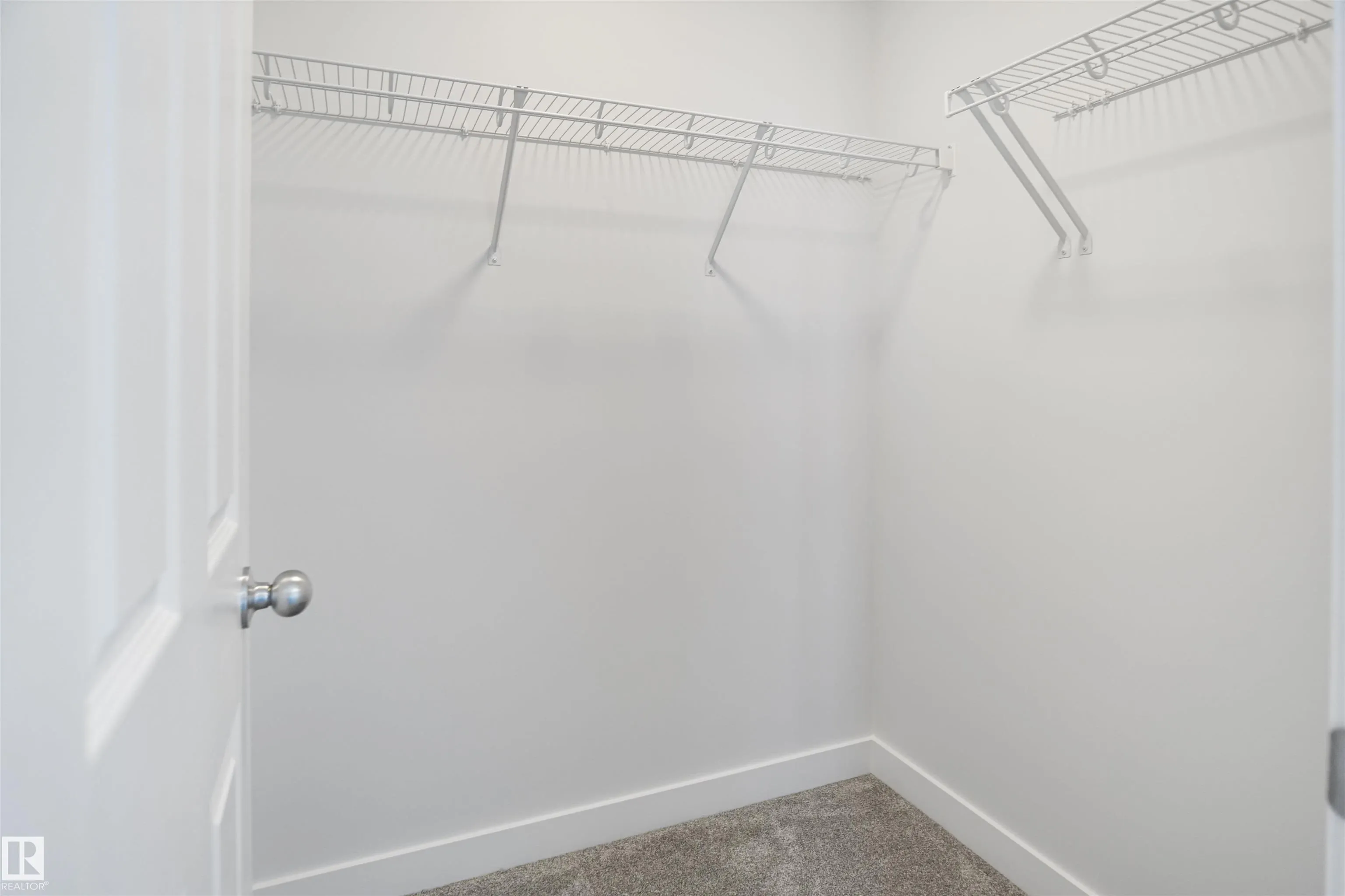 204 Savoy Crescent