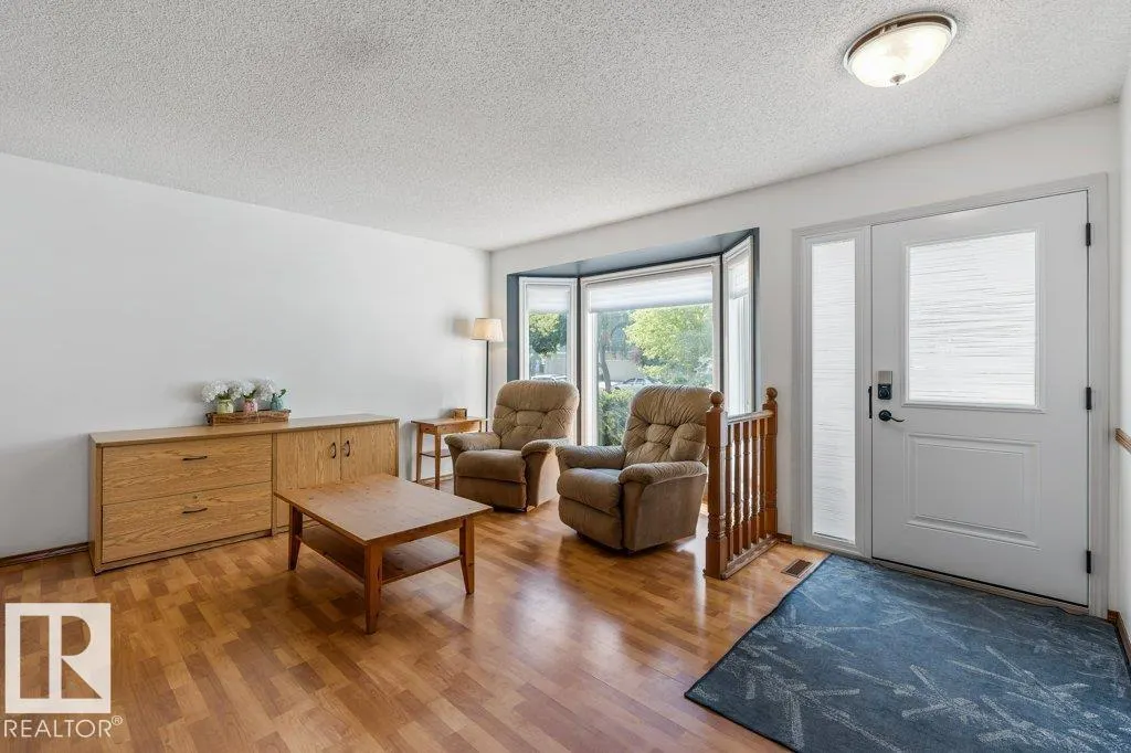 51 ALDERWOOD BLVD