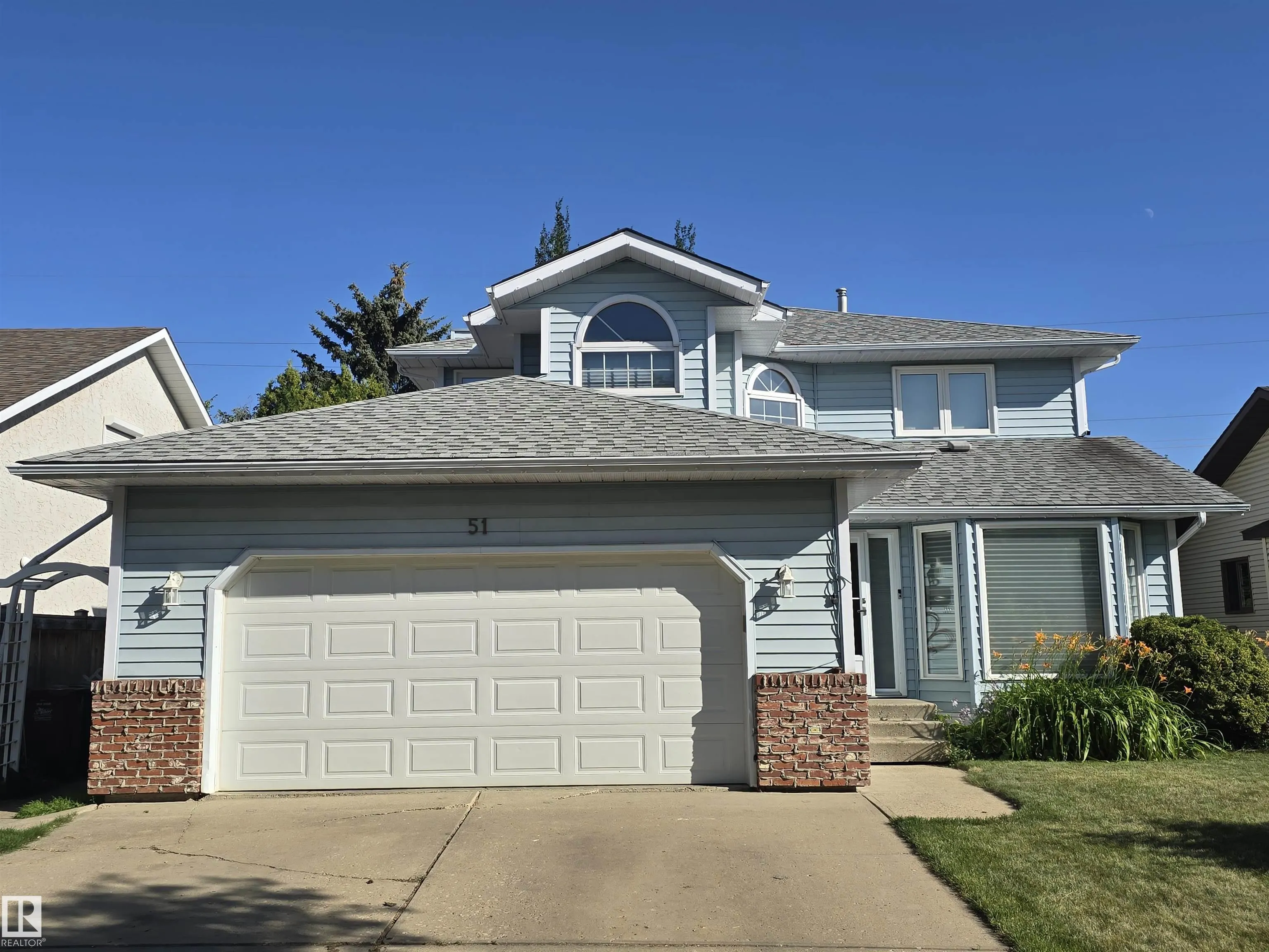51 ALDERWOOD BLVD