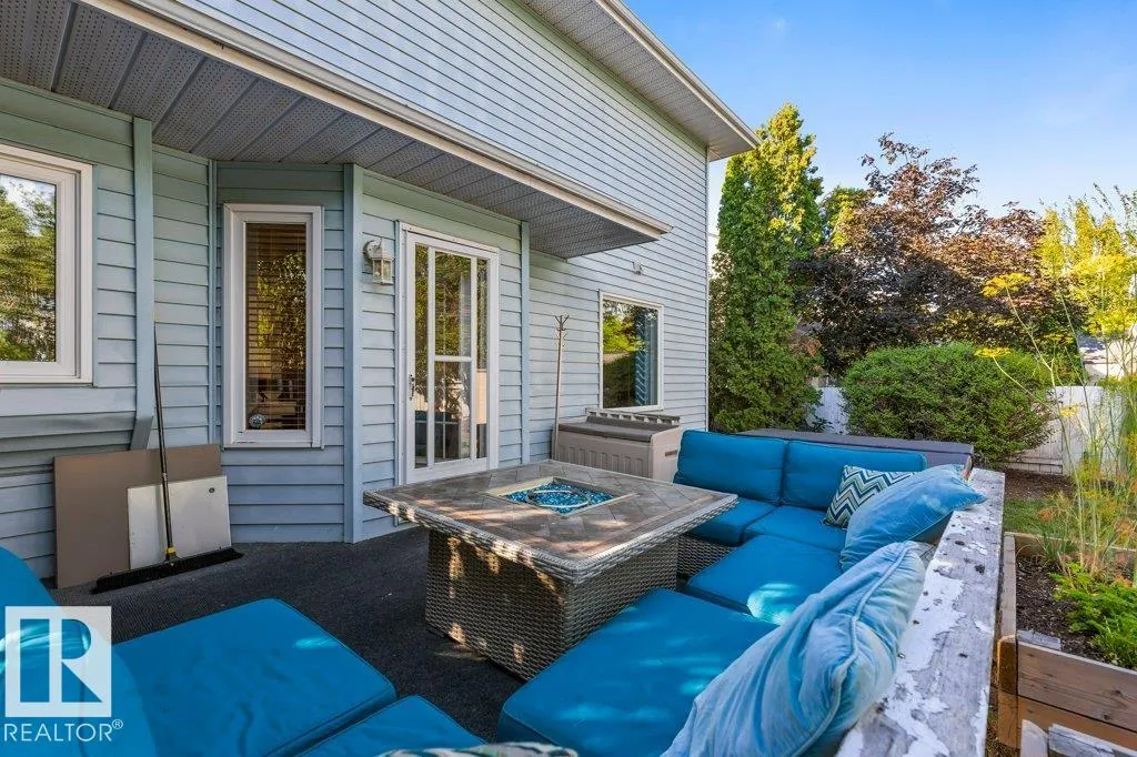 51 ALDERWOOD BLVD