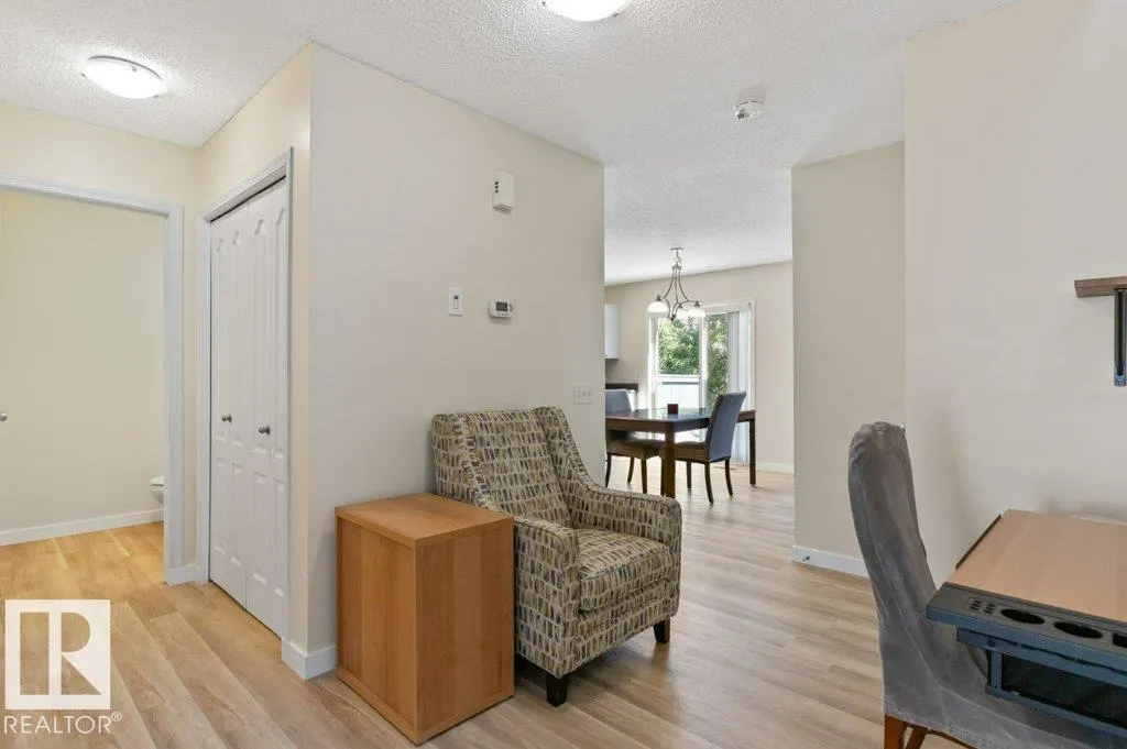 450 HYNDMAN Crescent