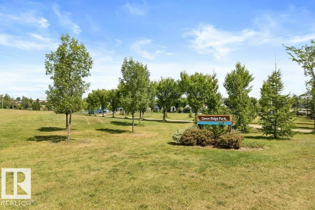 450 HYNDMAN Crescent