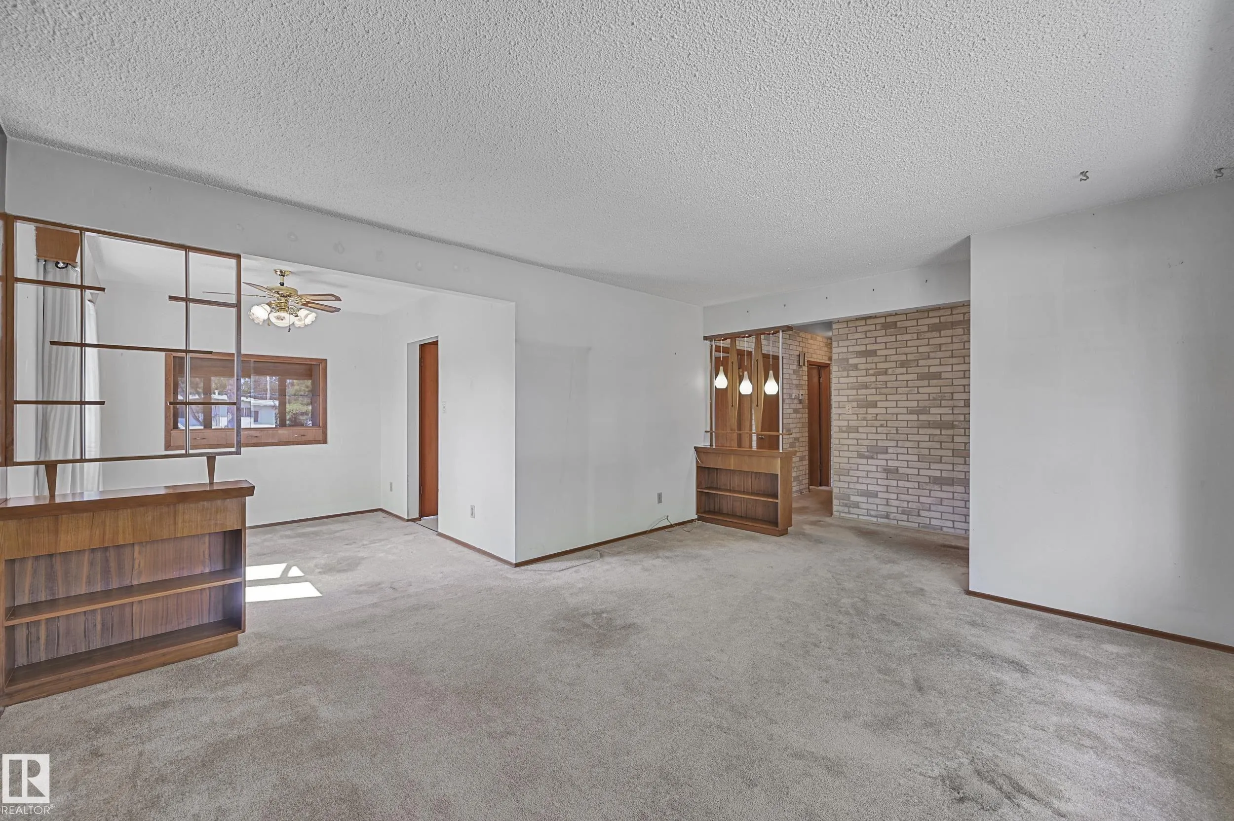9402 SHERRIDON Drive