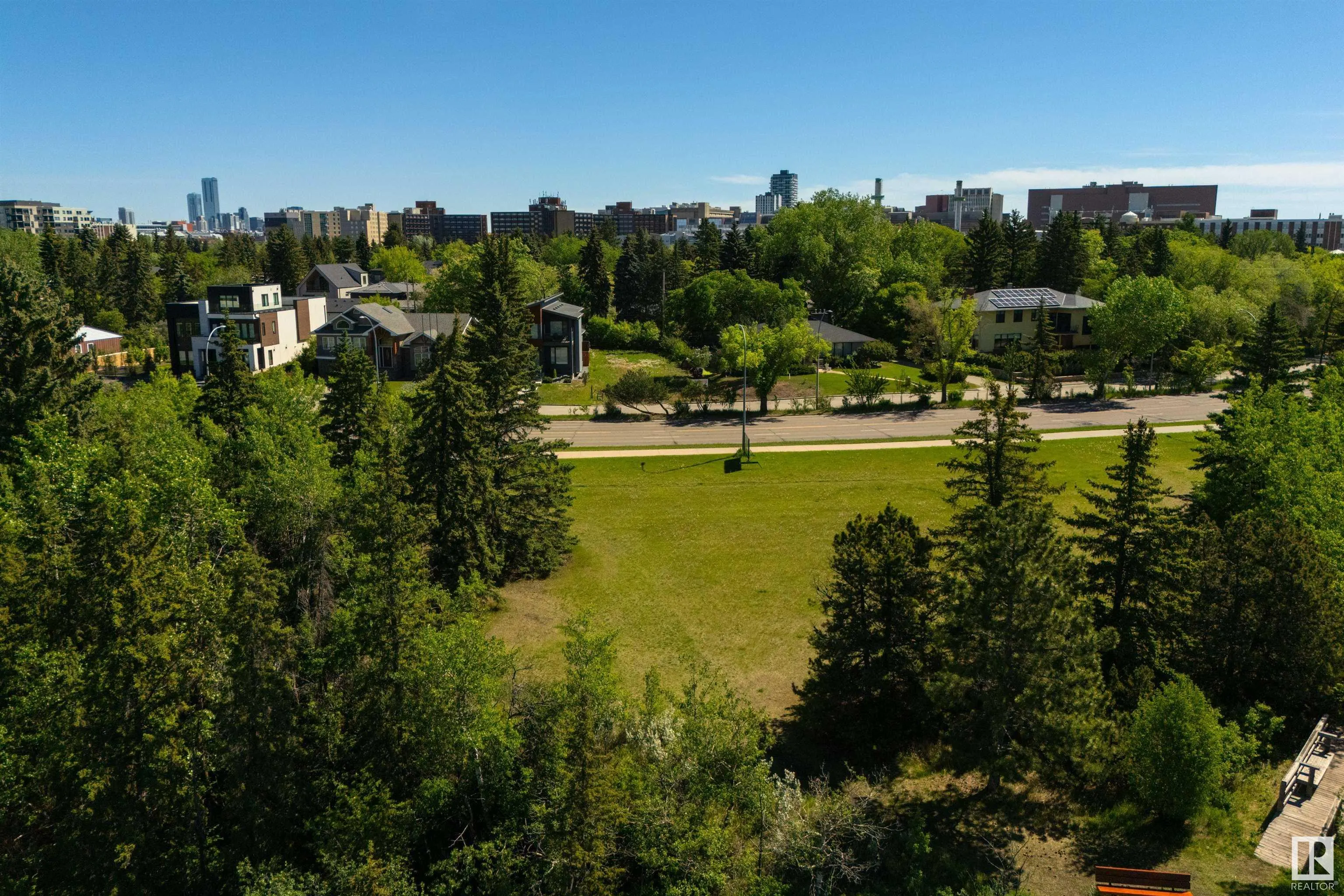 8307 SASKATCHEWAN Drive