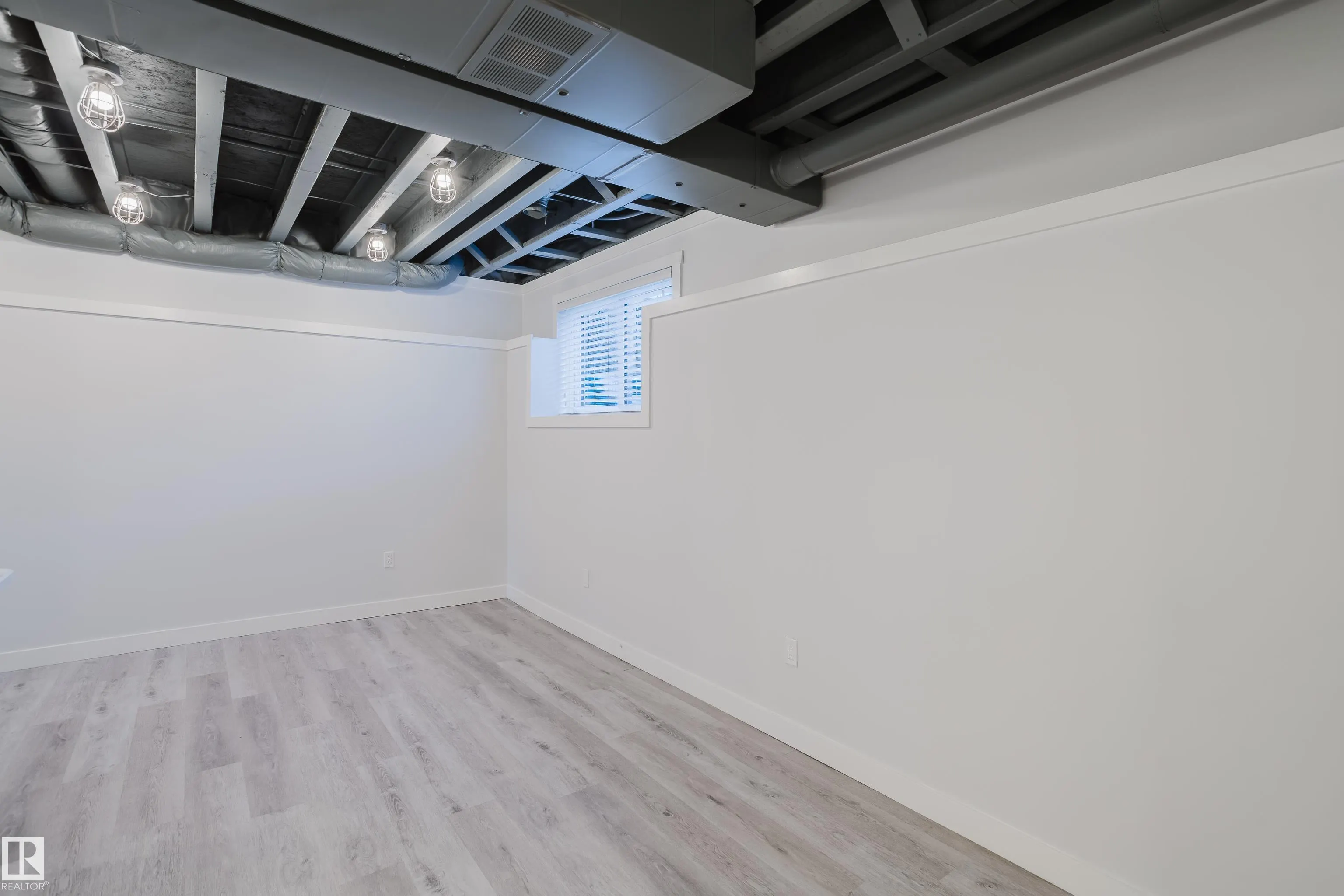4324 COOKE Lane