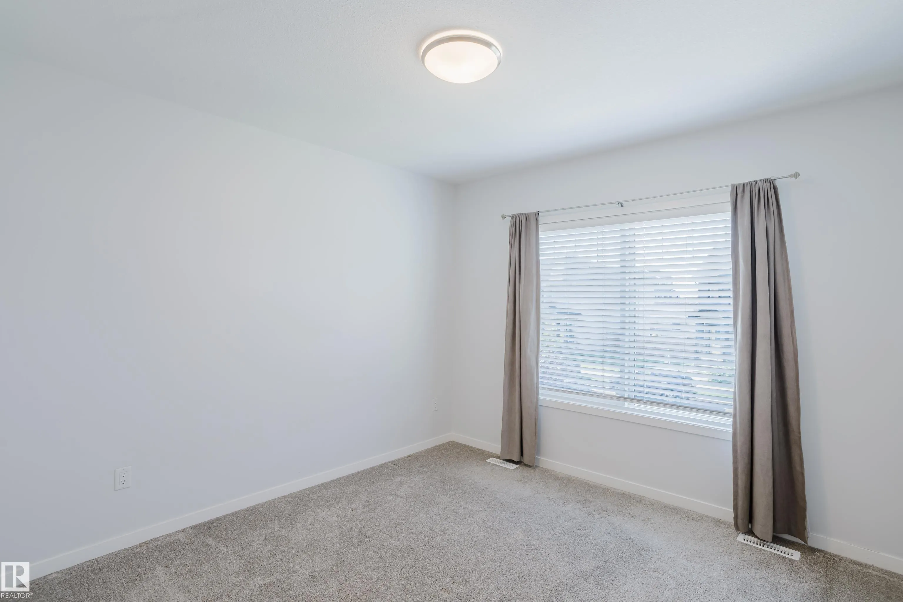4324 COOKE Lane