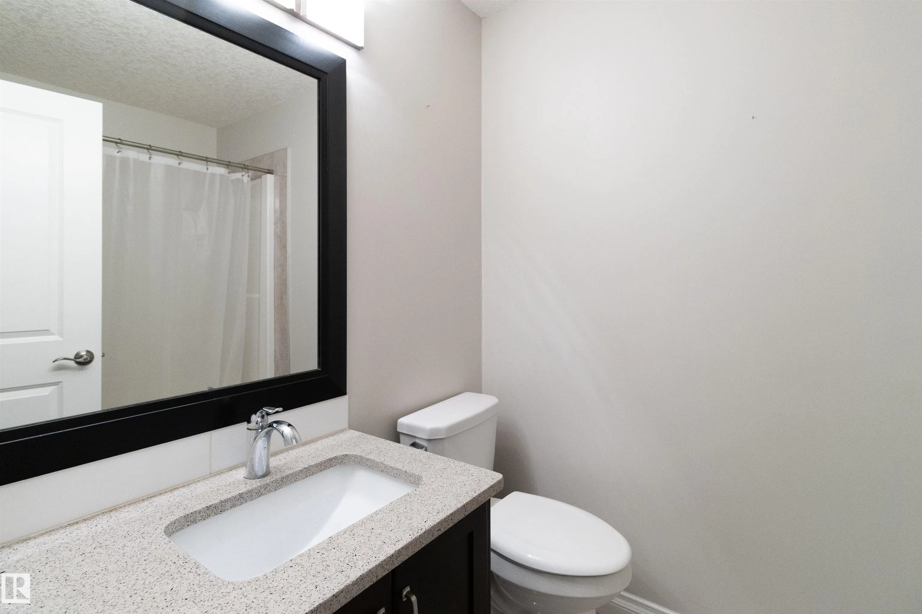 37 ROSEBERRY Lane