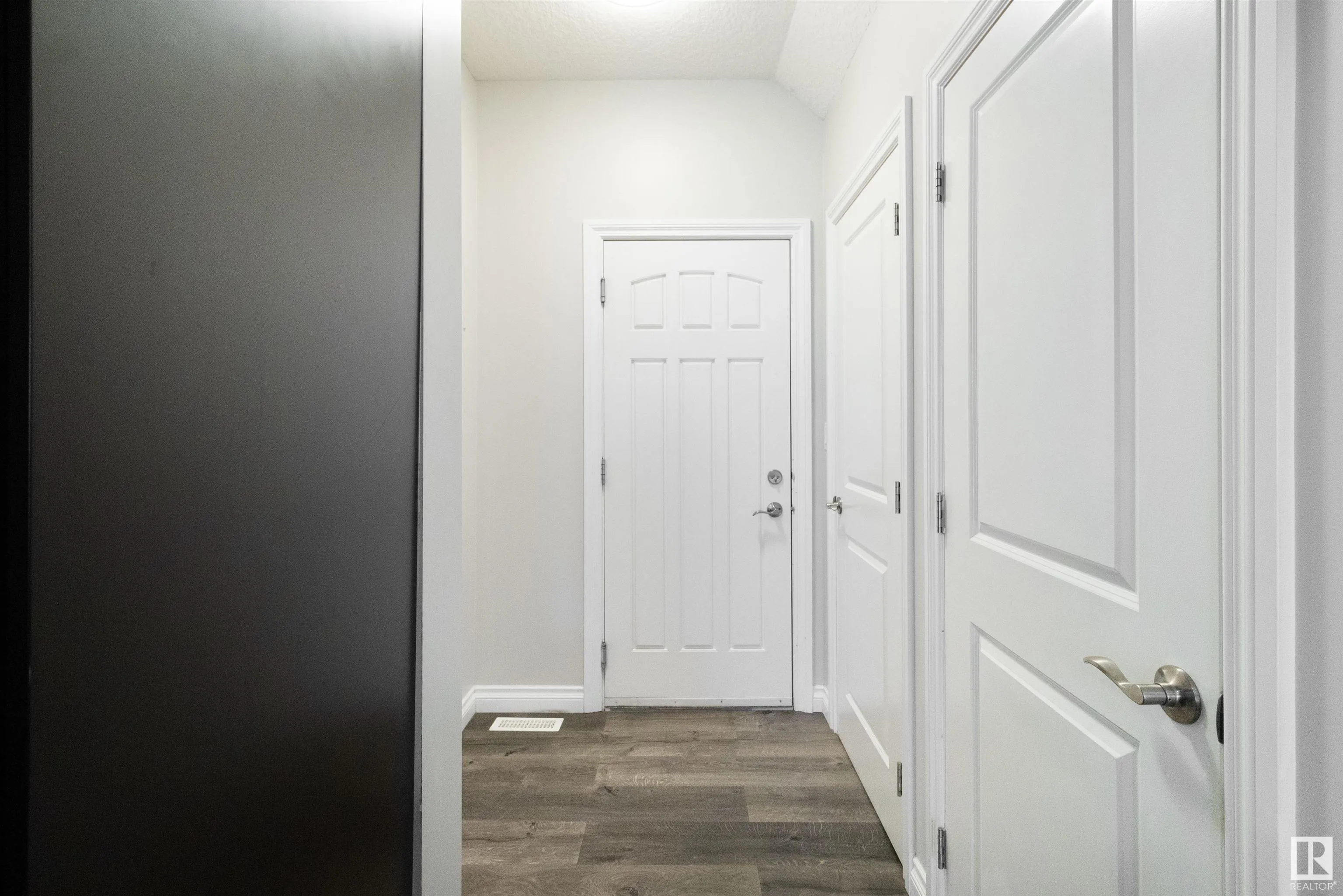 37 ROSEBERRY Lane
