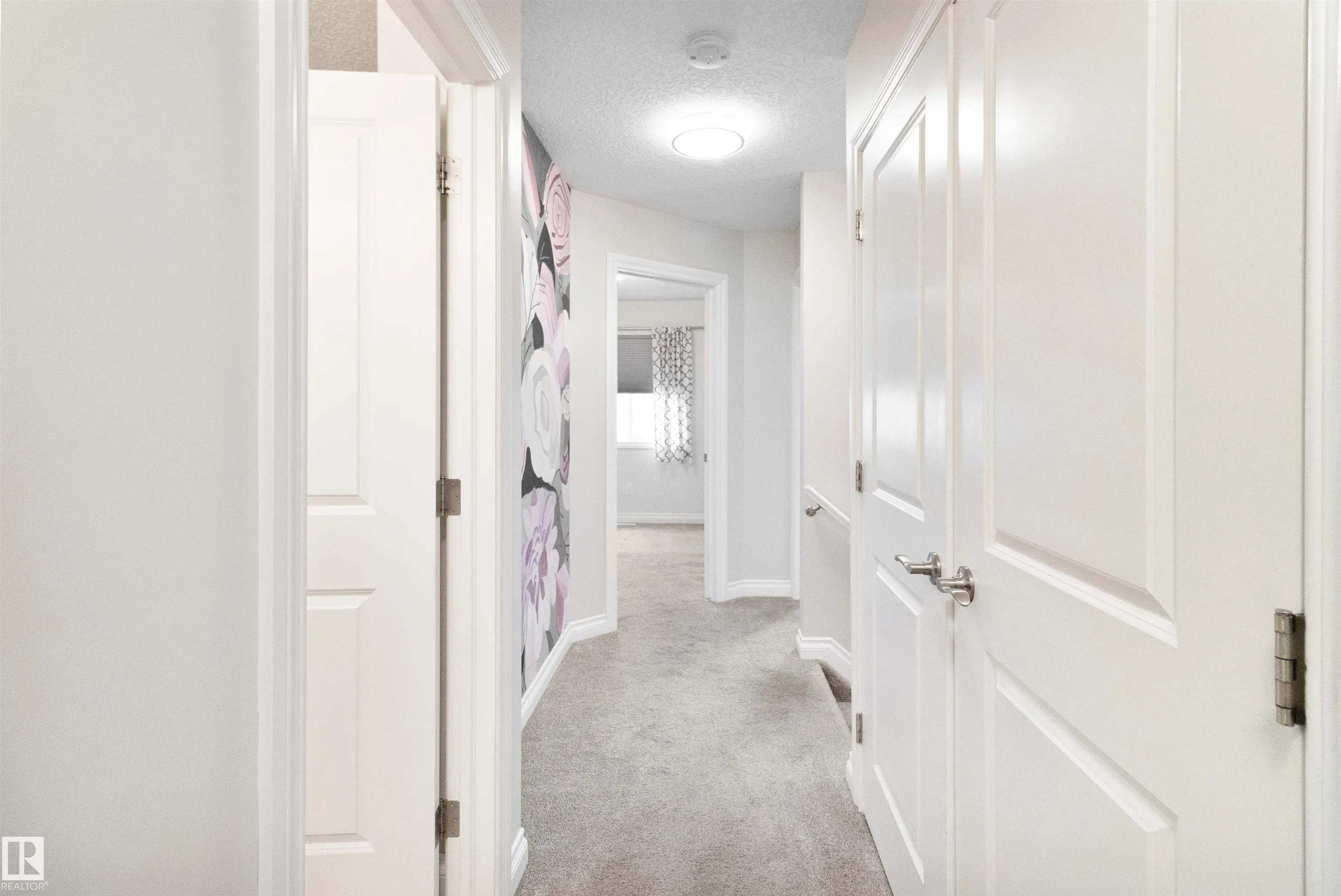 37 ROSEBERRY Lane
