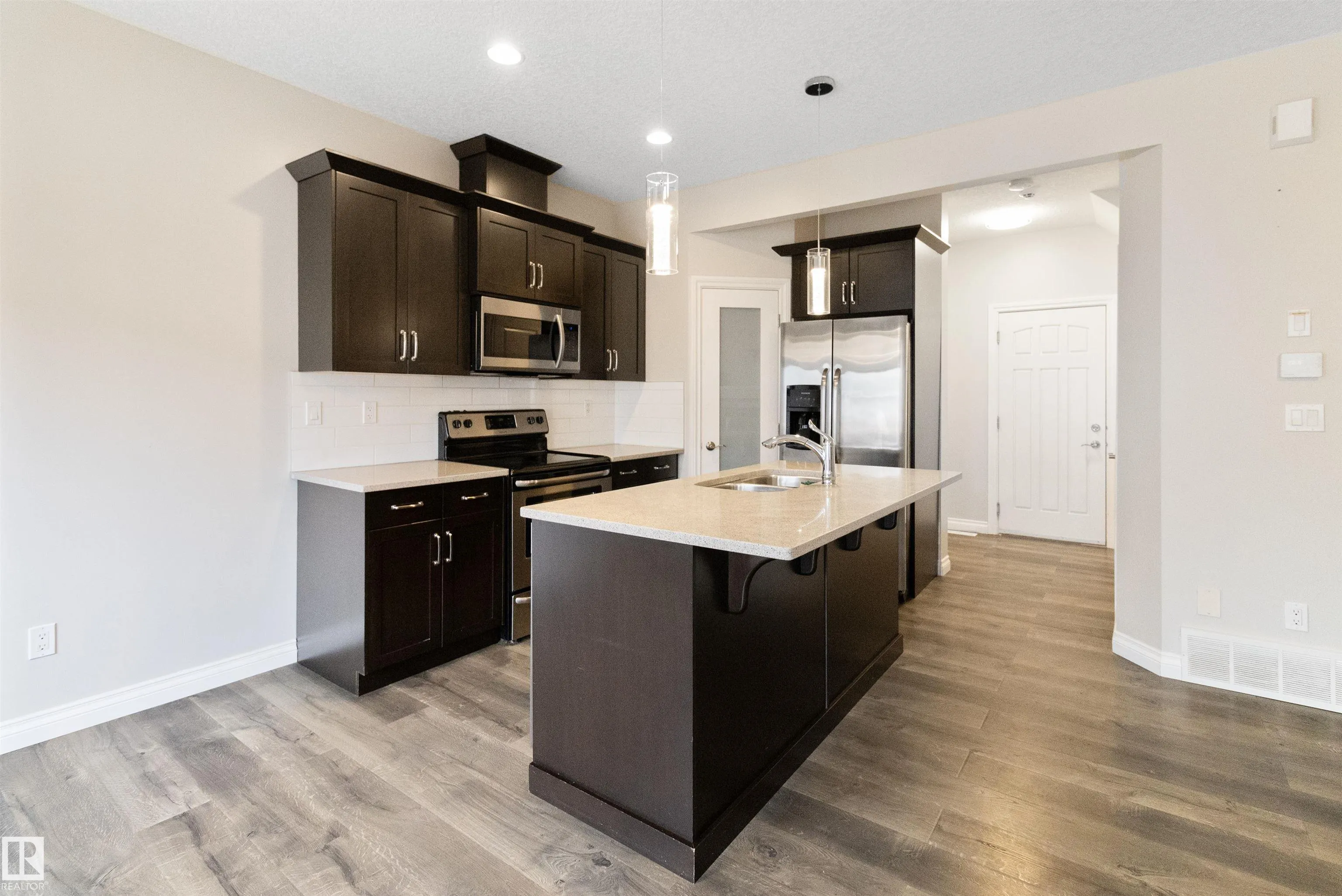 37 ROSEBERRY Lane