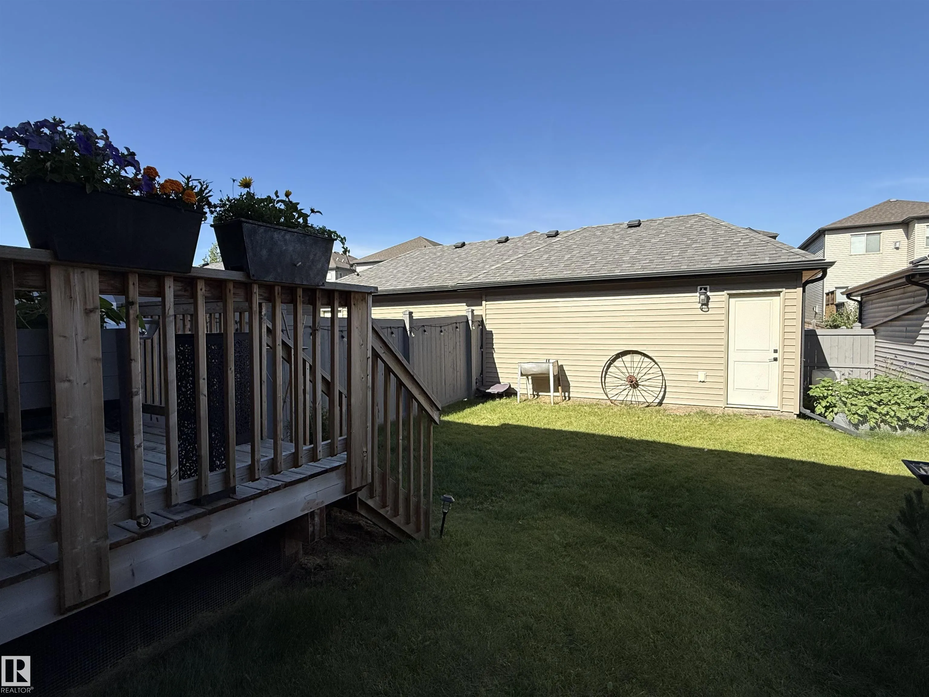 405 Pioneer Road
