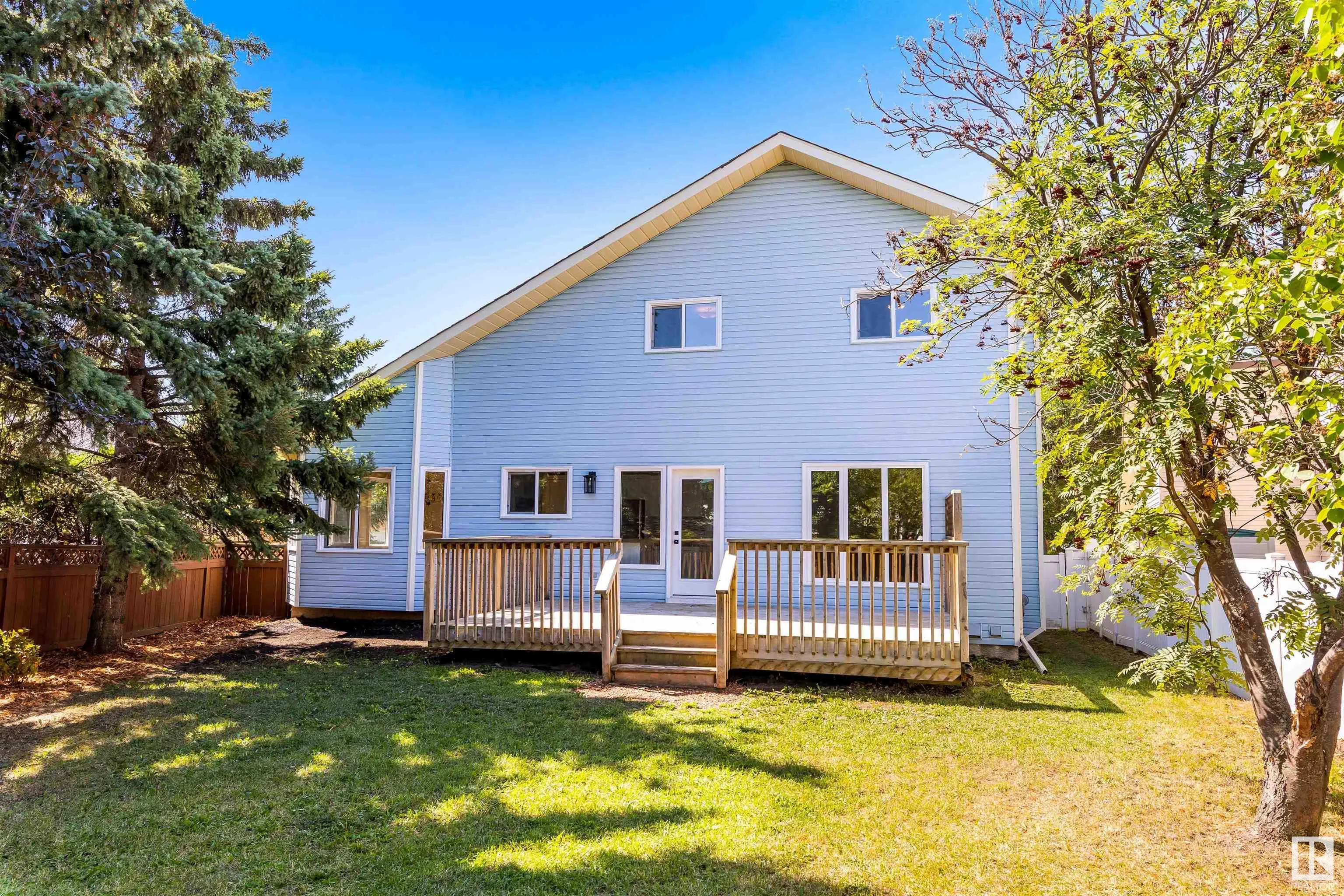 57 DEANE Crescent