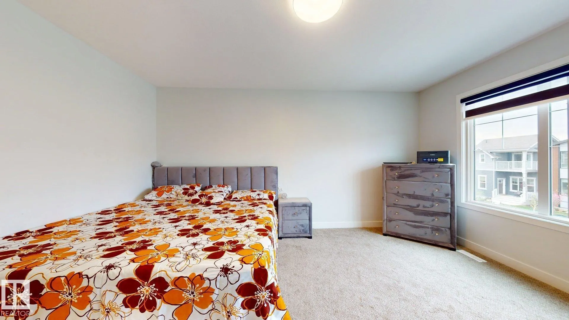 1143 PLUM Lane