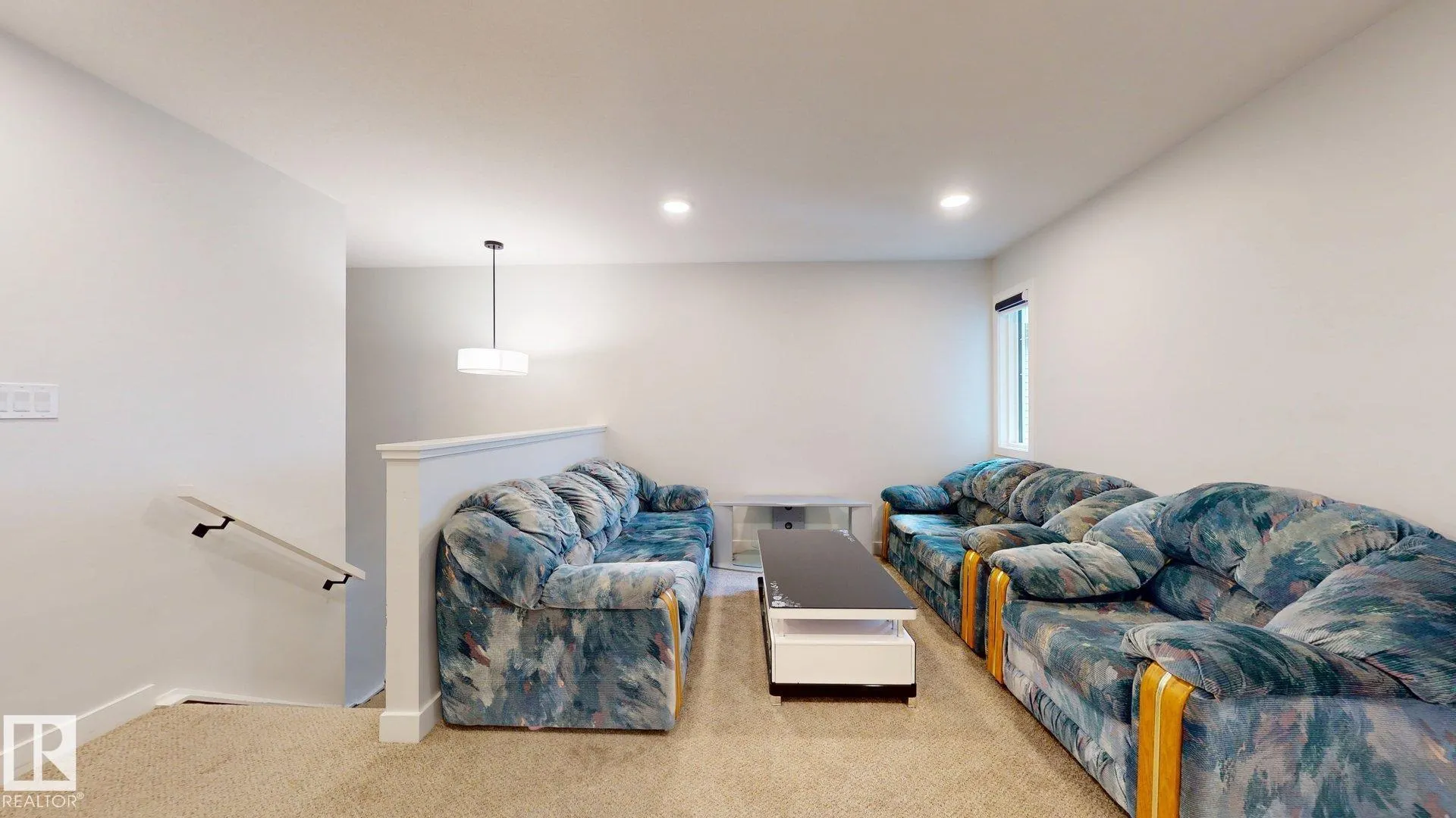 1143 PLUM Lane