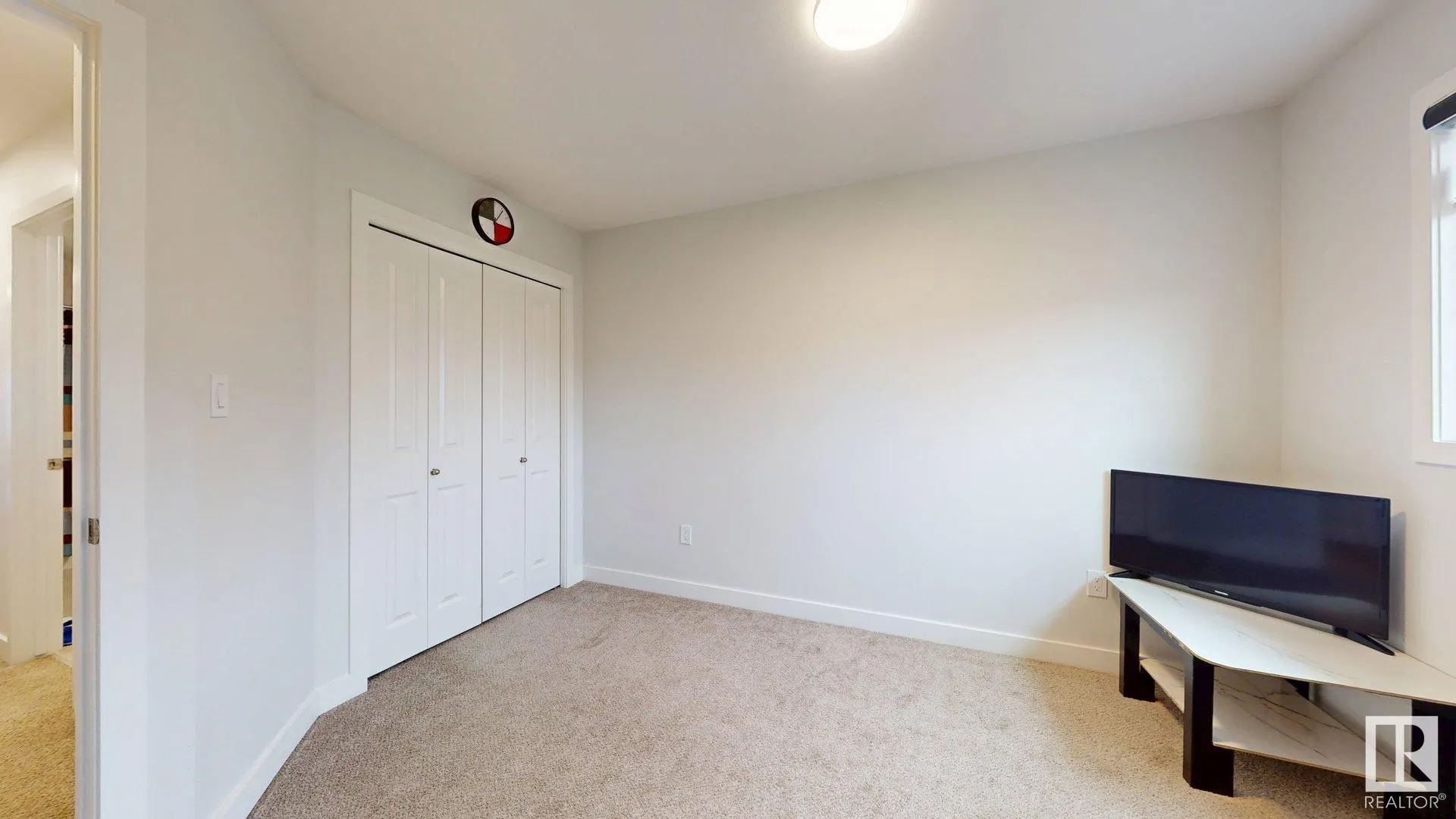 1143 PLUM Lane