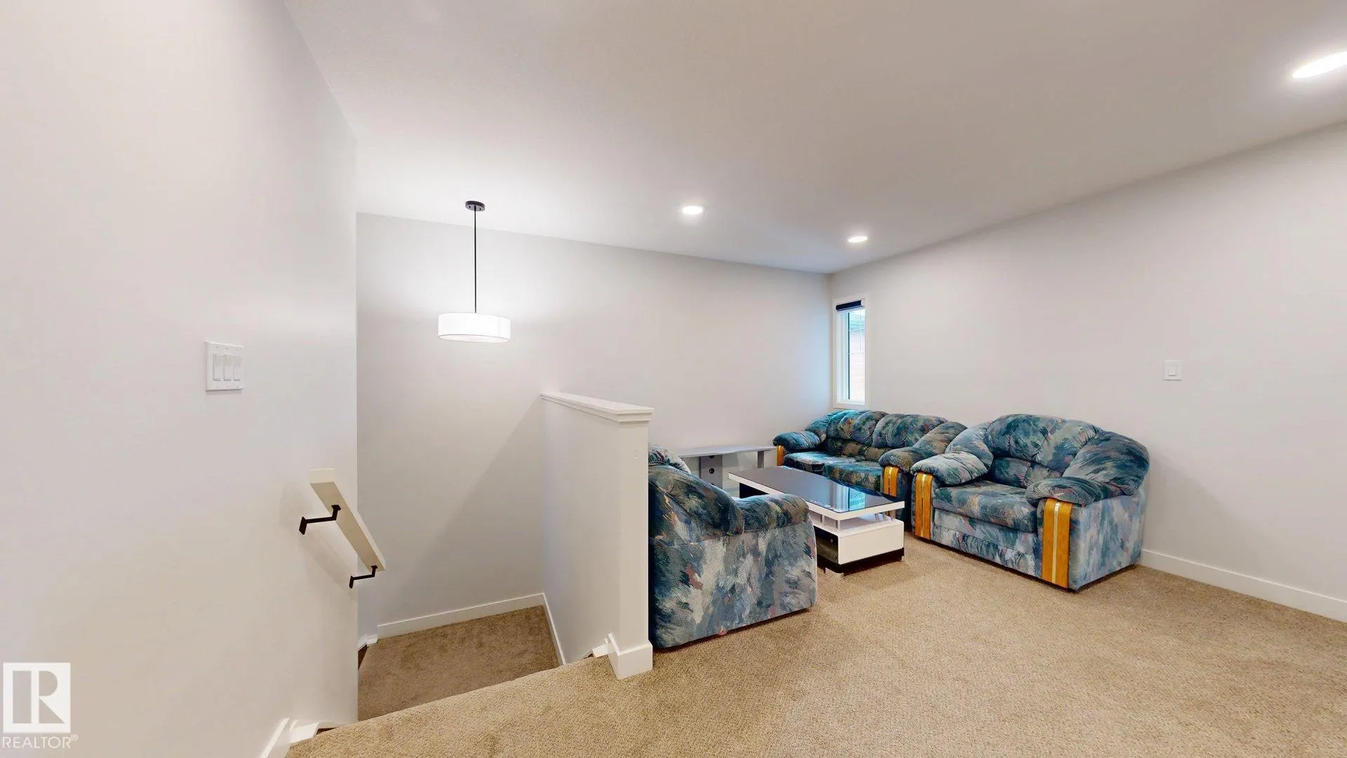 1143 PLUM Lane
