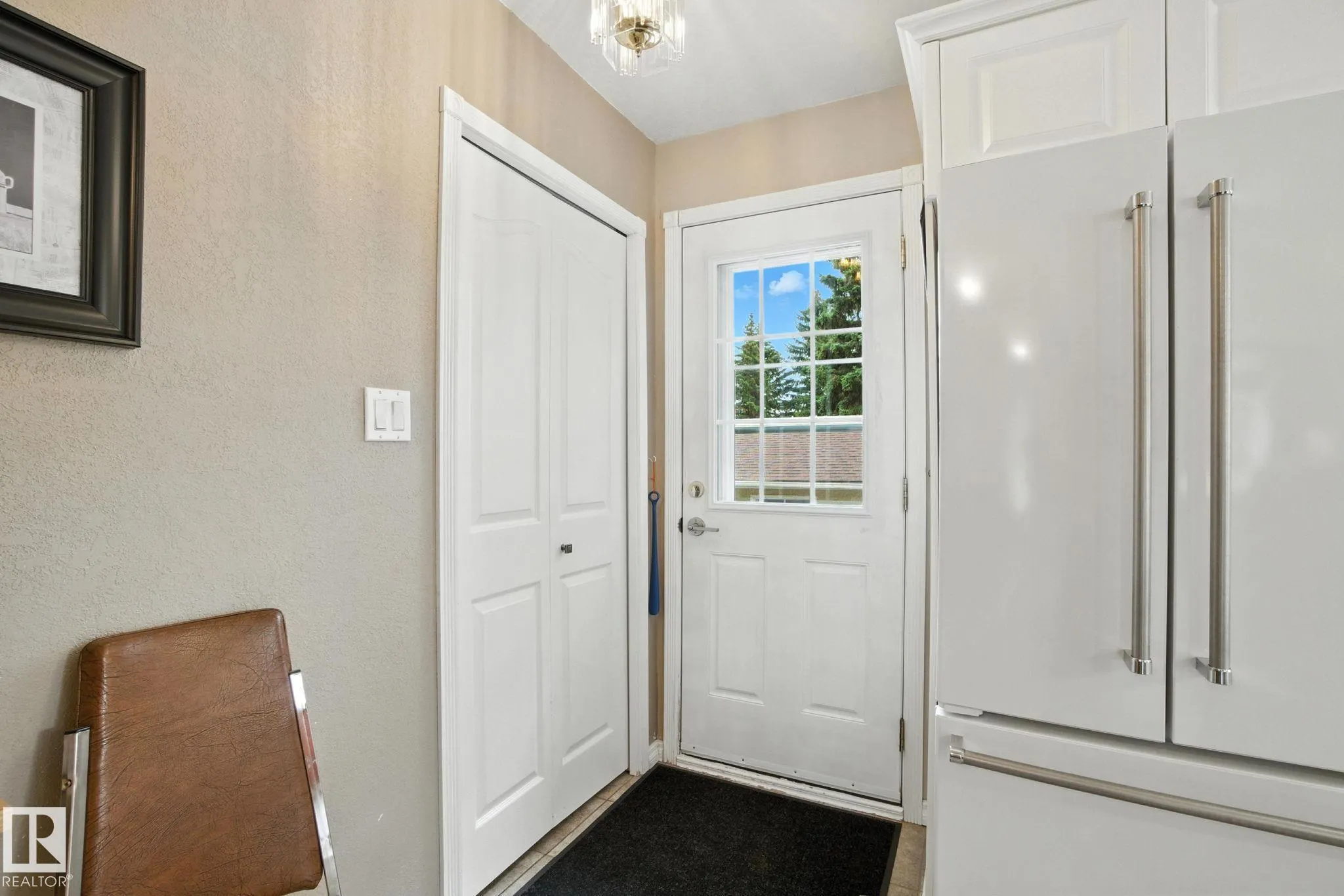 2 LAYDON Drive