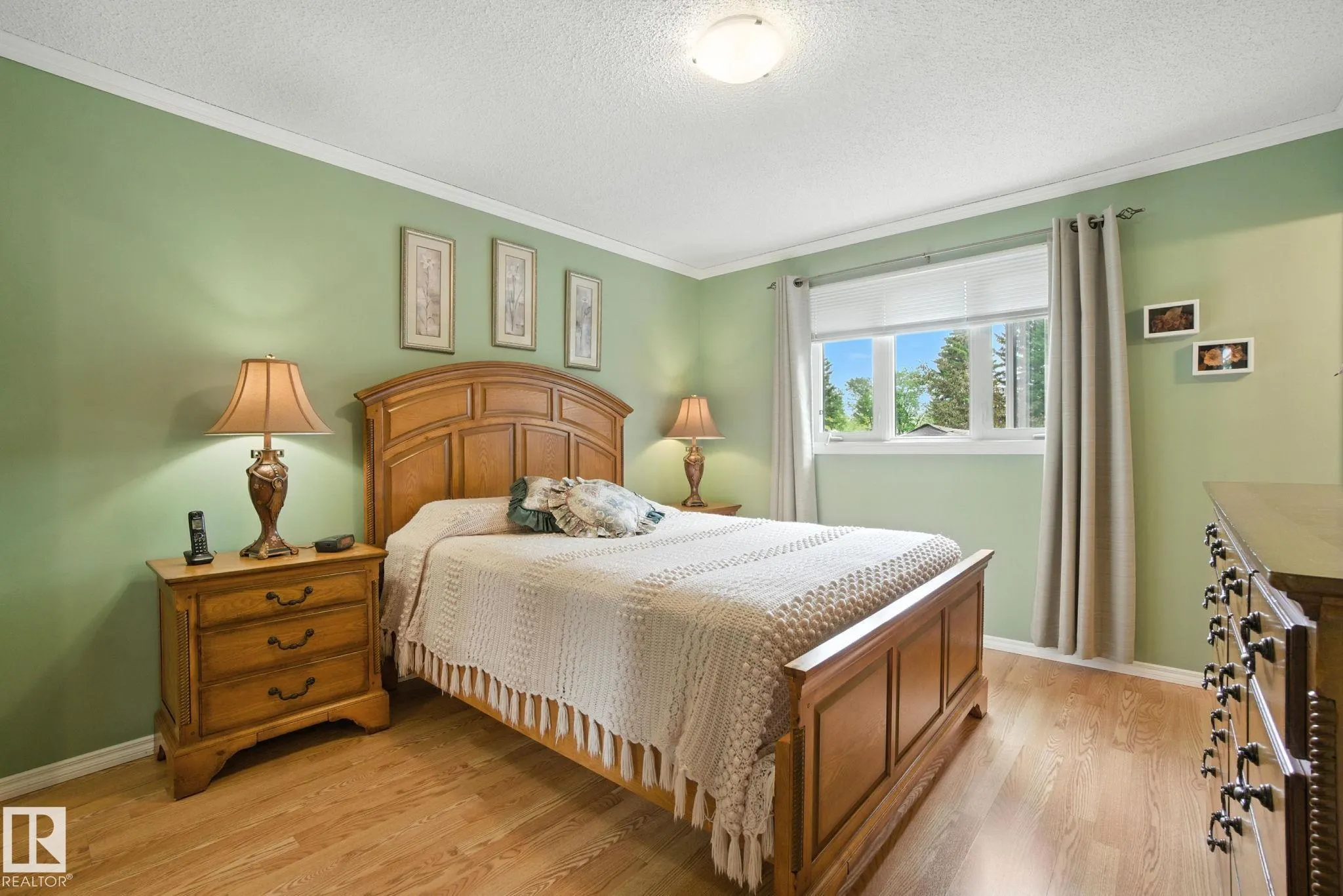 2 LAYDON Drive