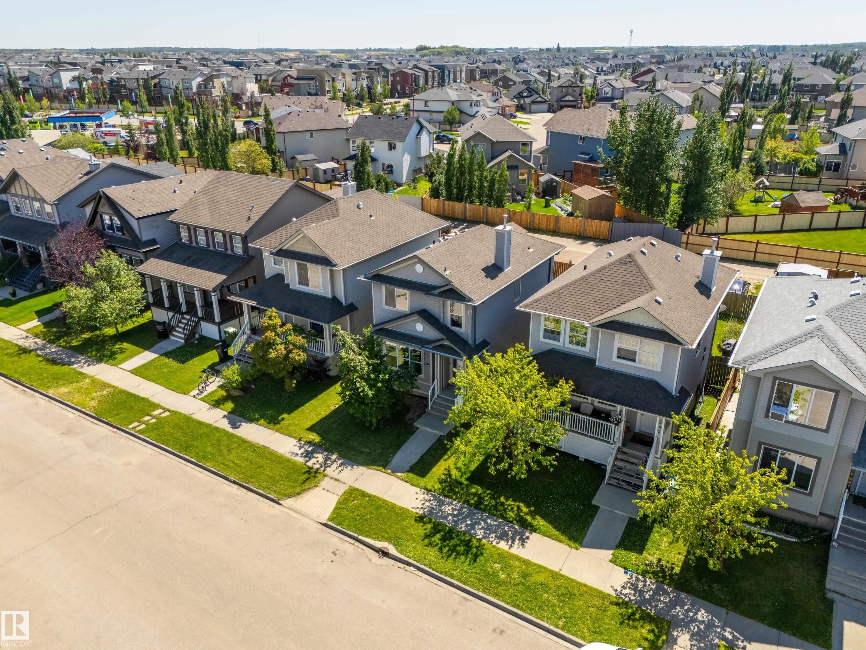 243 SOUTHWICK Way
