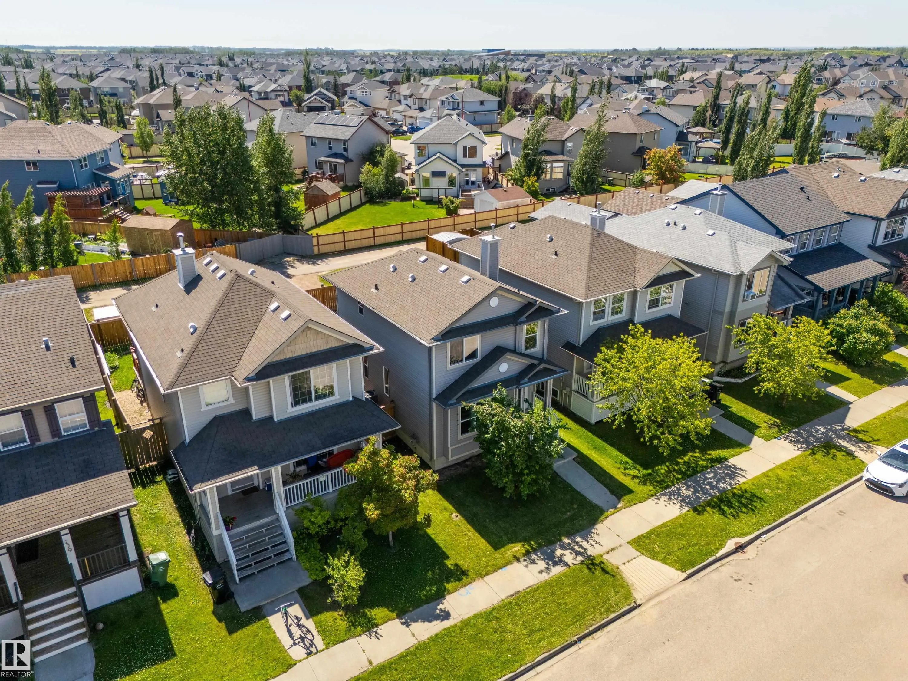 243 SOUTHWICK Way