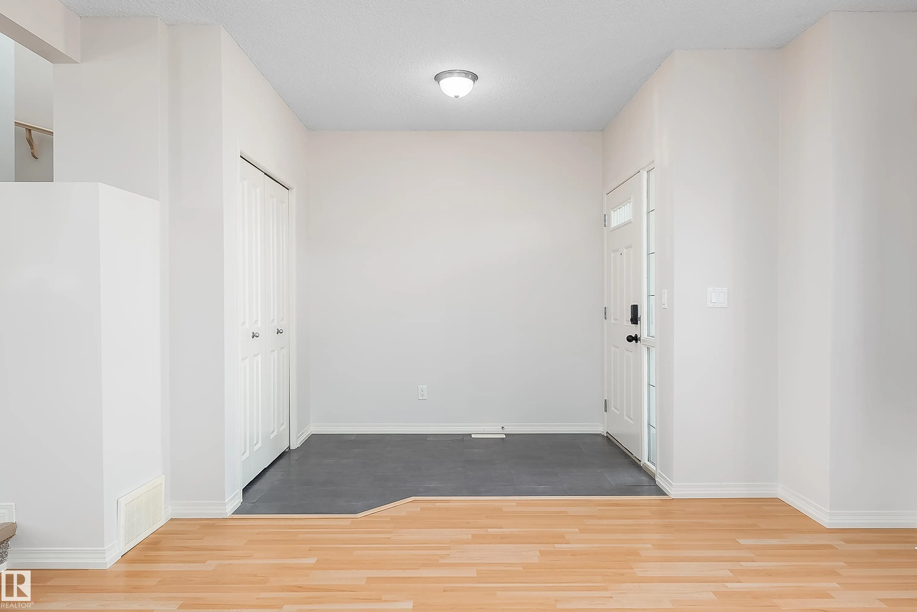 243 SOUTHWICK Way